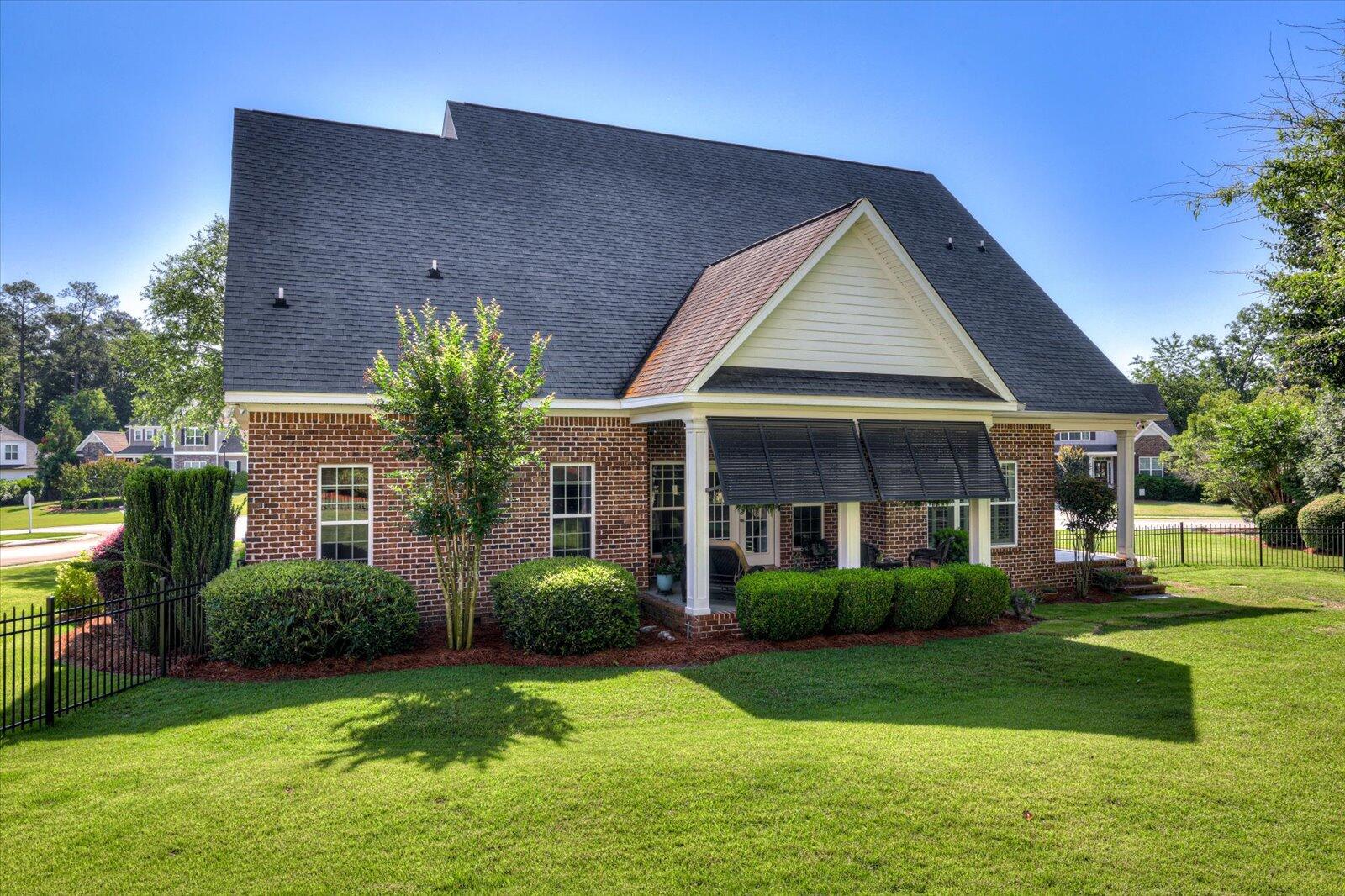 410 ARMSTRONG Way