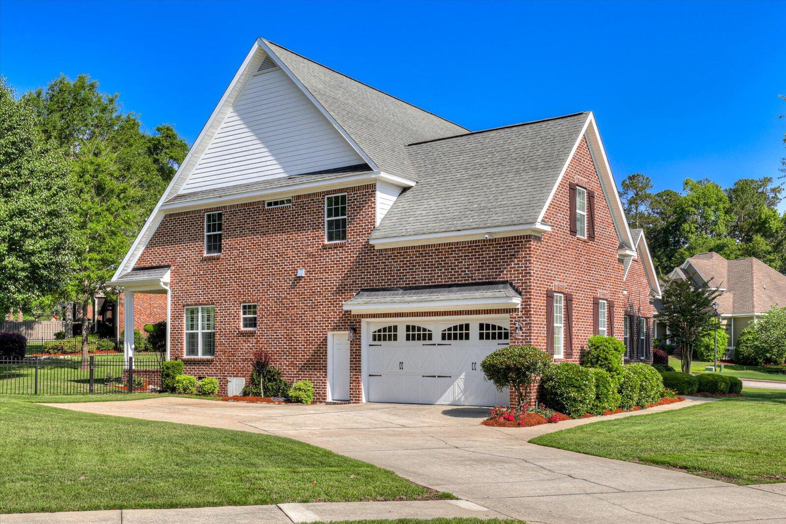 410 ARMSTRONG Way