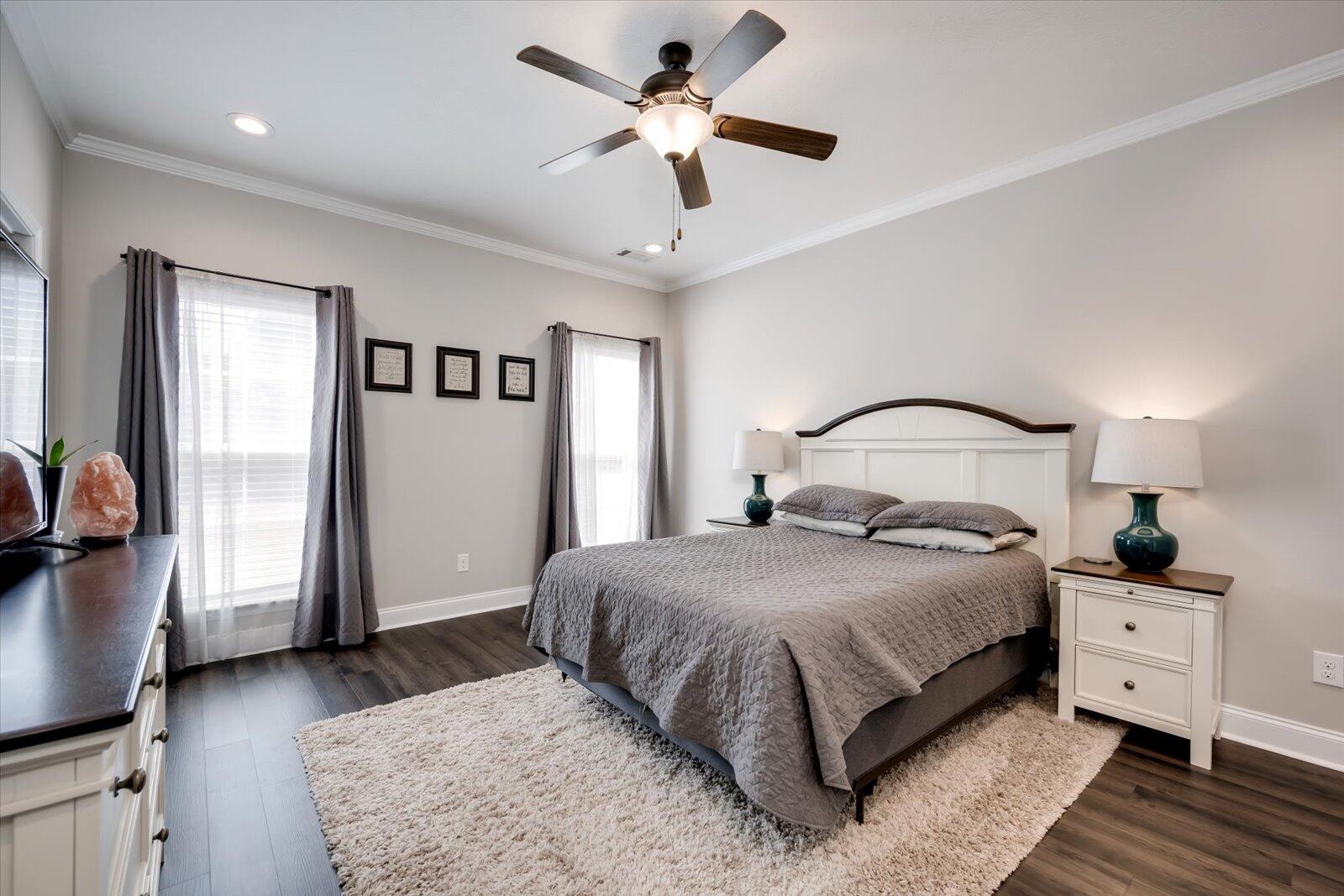 3290 GREYMOOR Circle