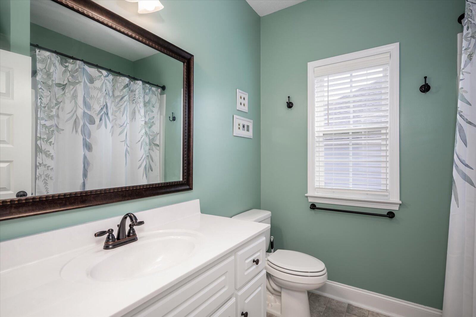 3290 GREYMOOR Circle