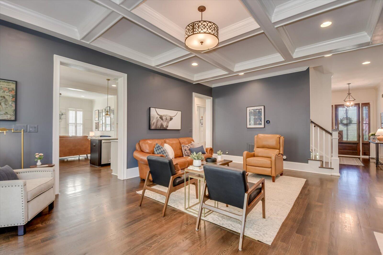 1045 PENINSULA Crossing
