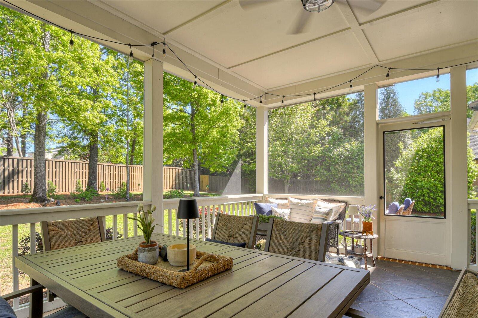 1045 PENINSULA Crossing