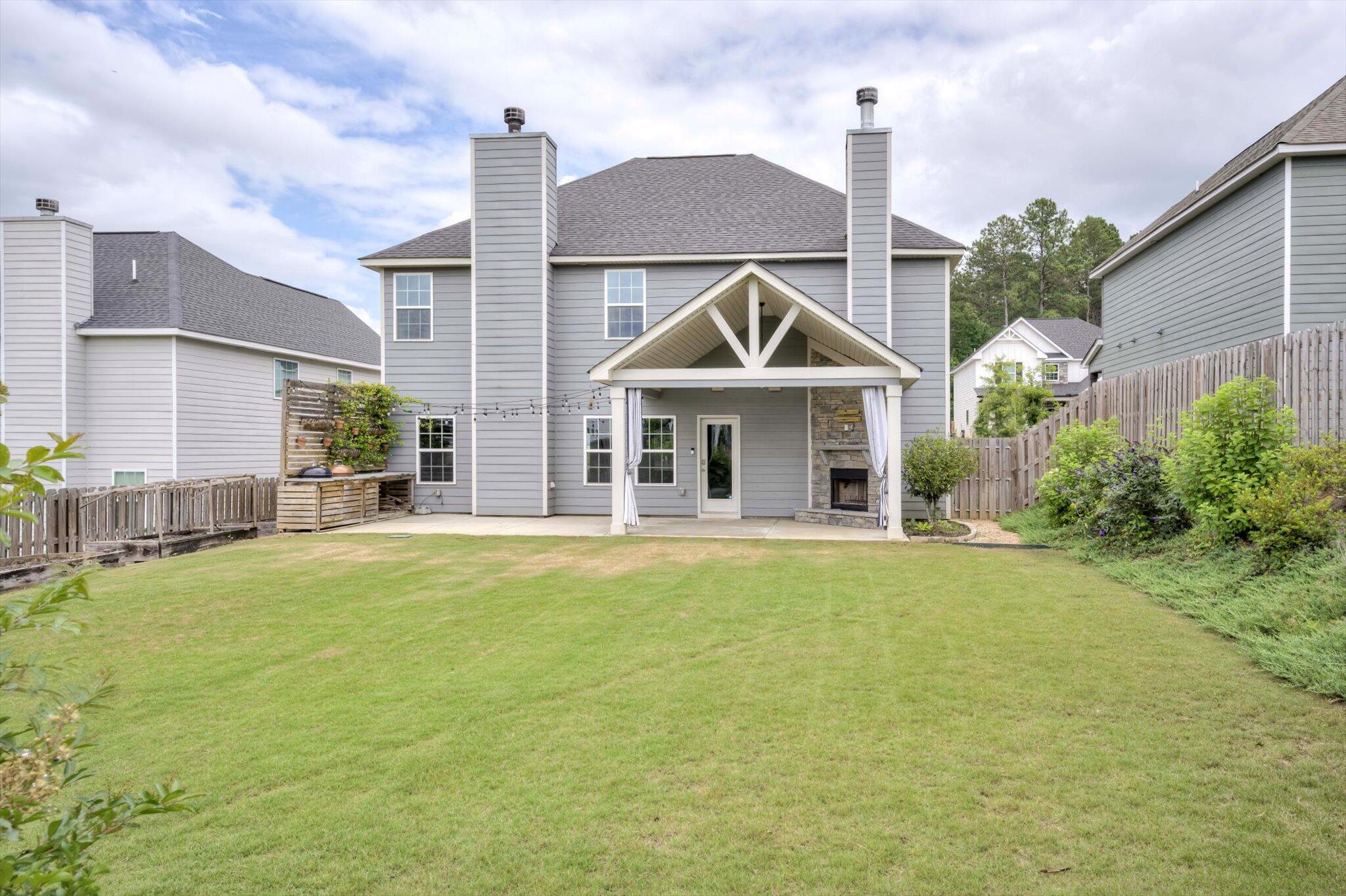 215 PALISADES Ridge
