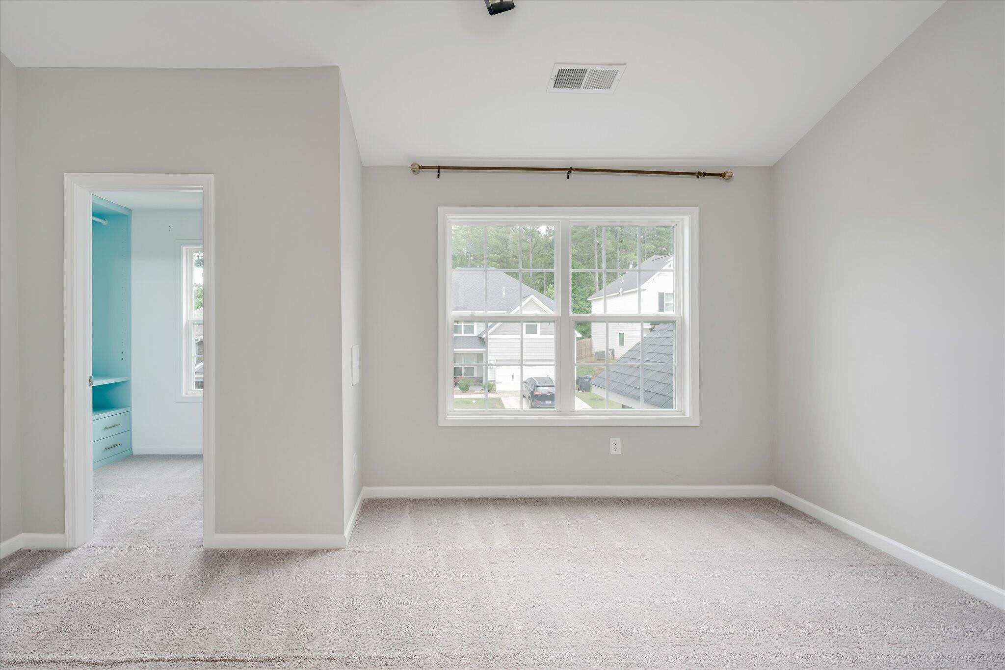215 PALISADES Ridge