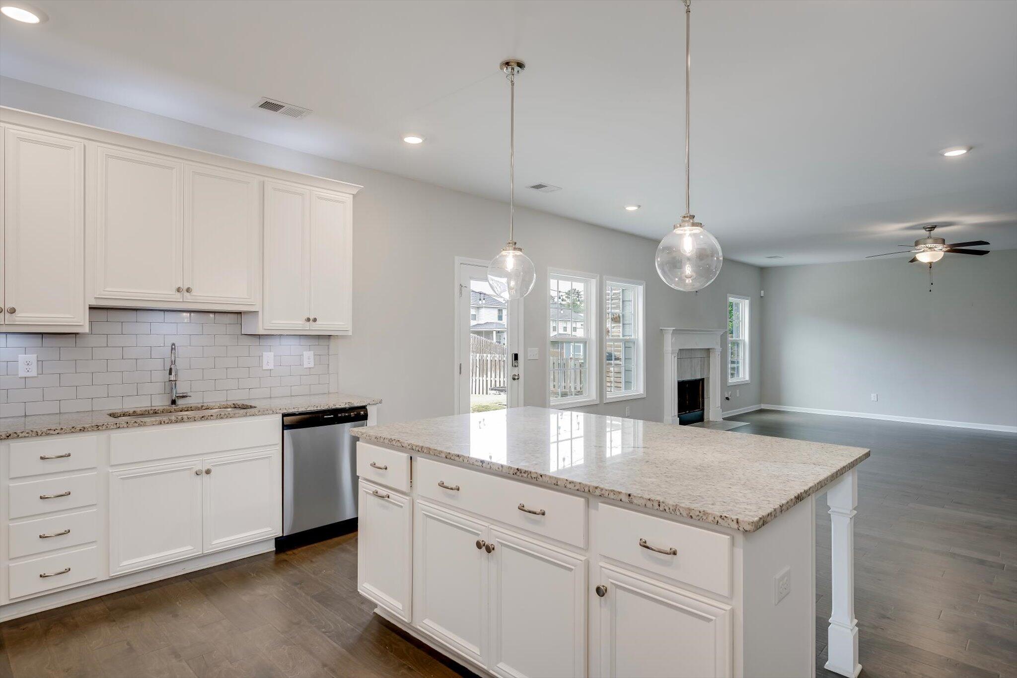 215 PALISADES Ridge
