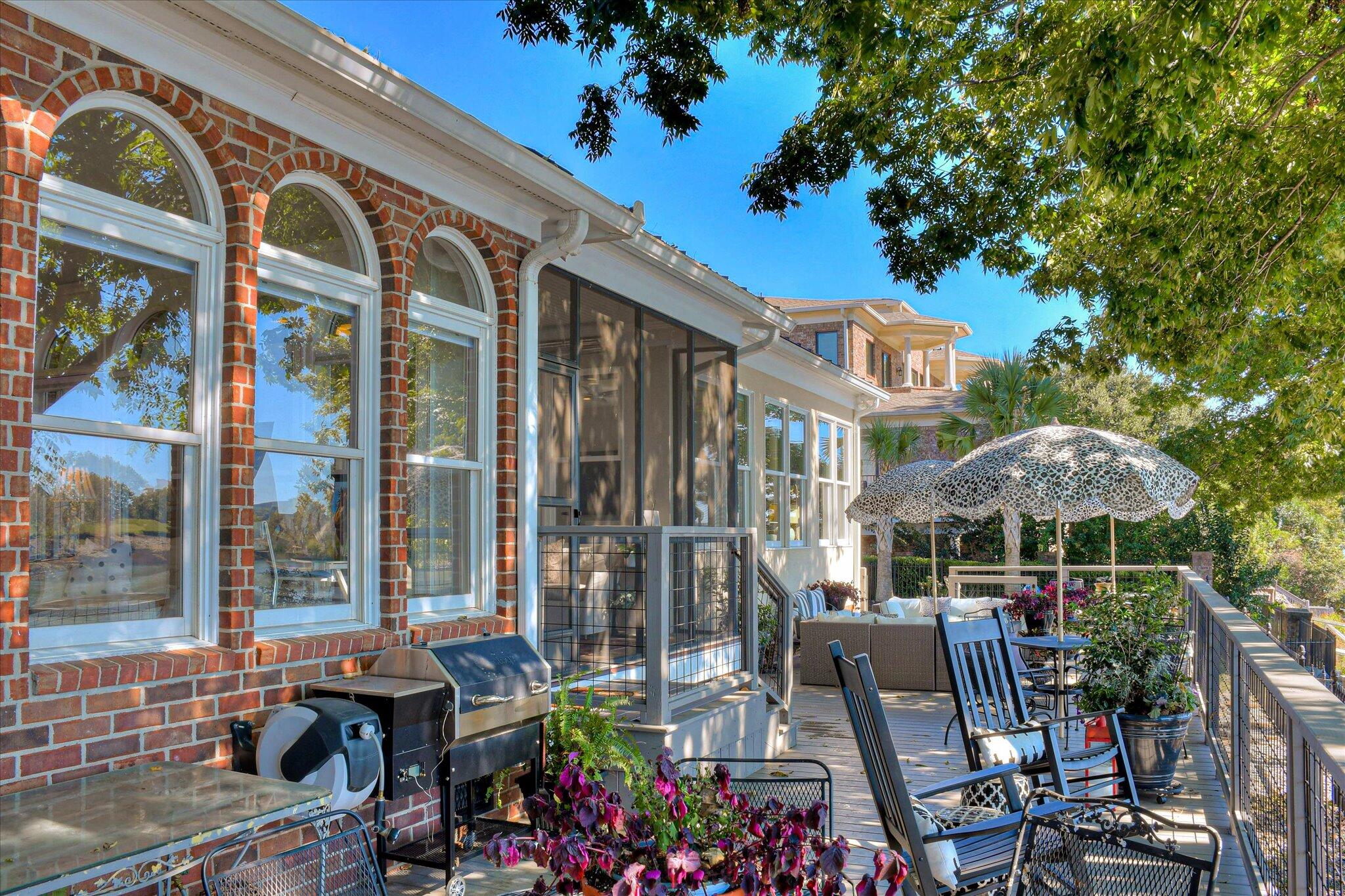 324 E Shoreline Drive