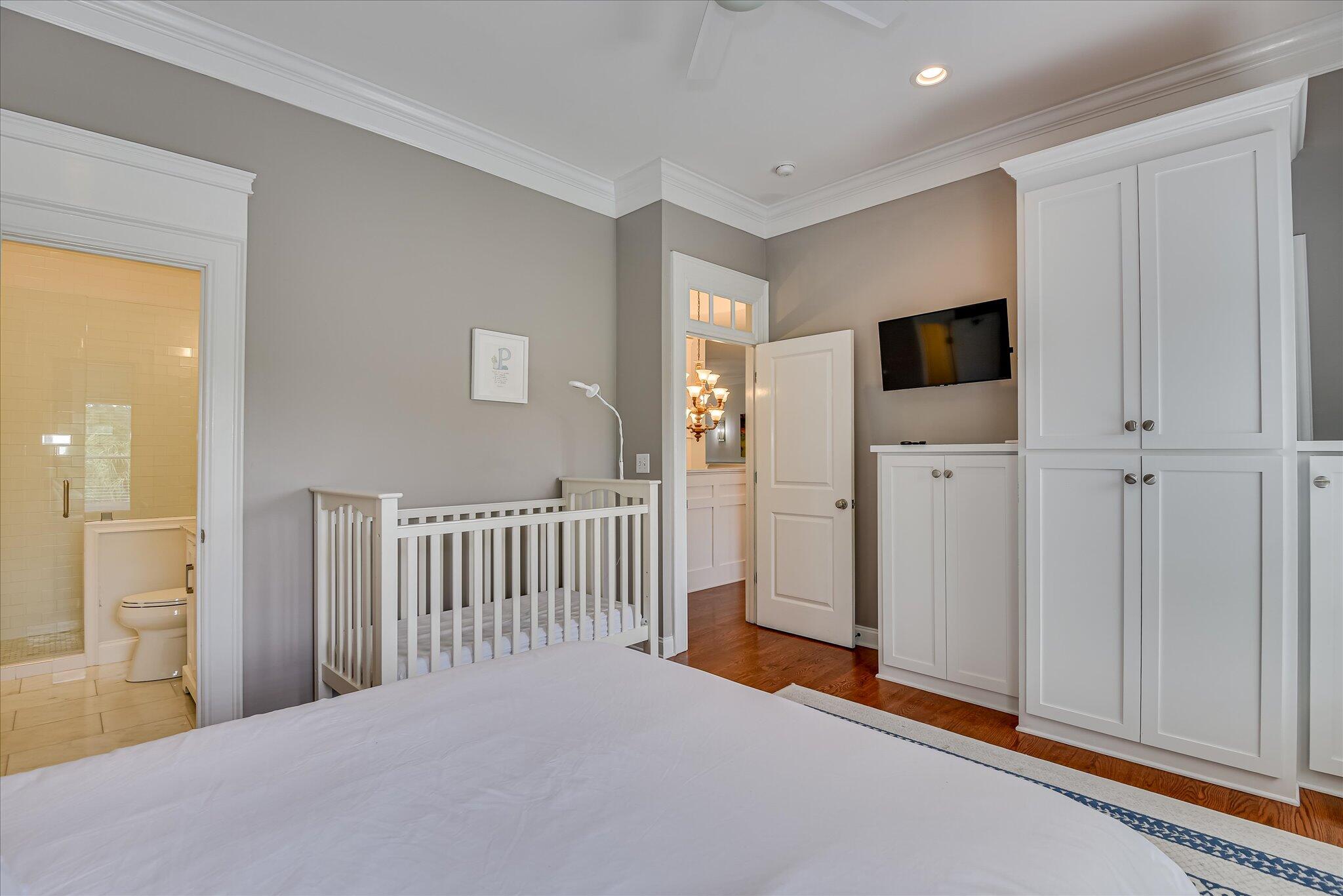 324 E Shoreline Drive