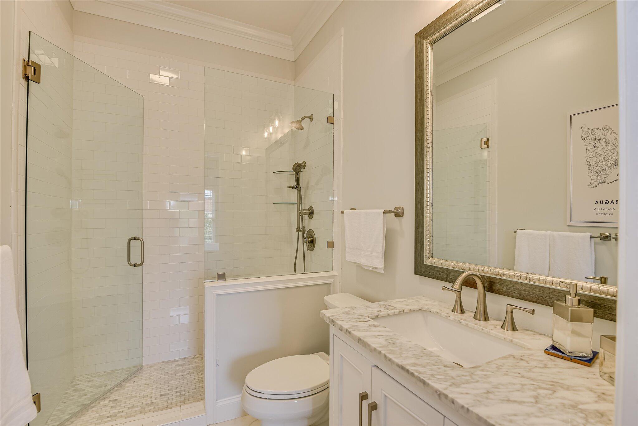 324 E Shoreline Drive