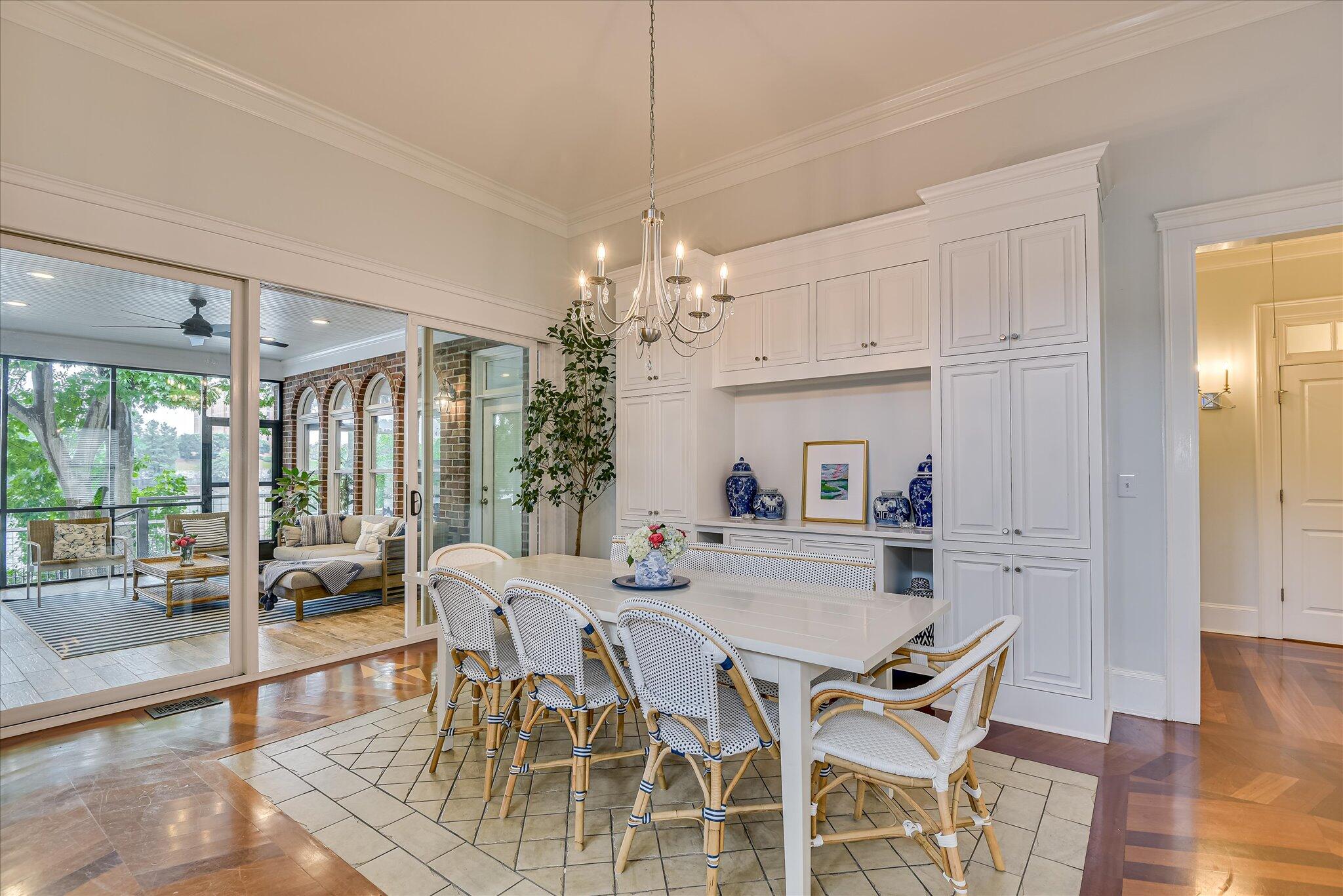 324 E Shoreline Drive