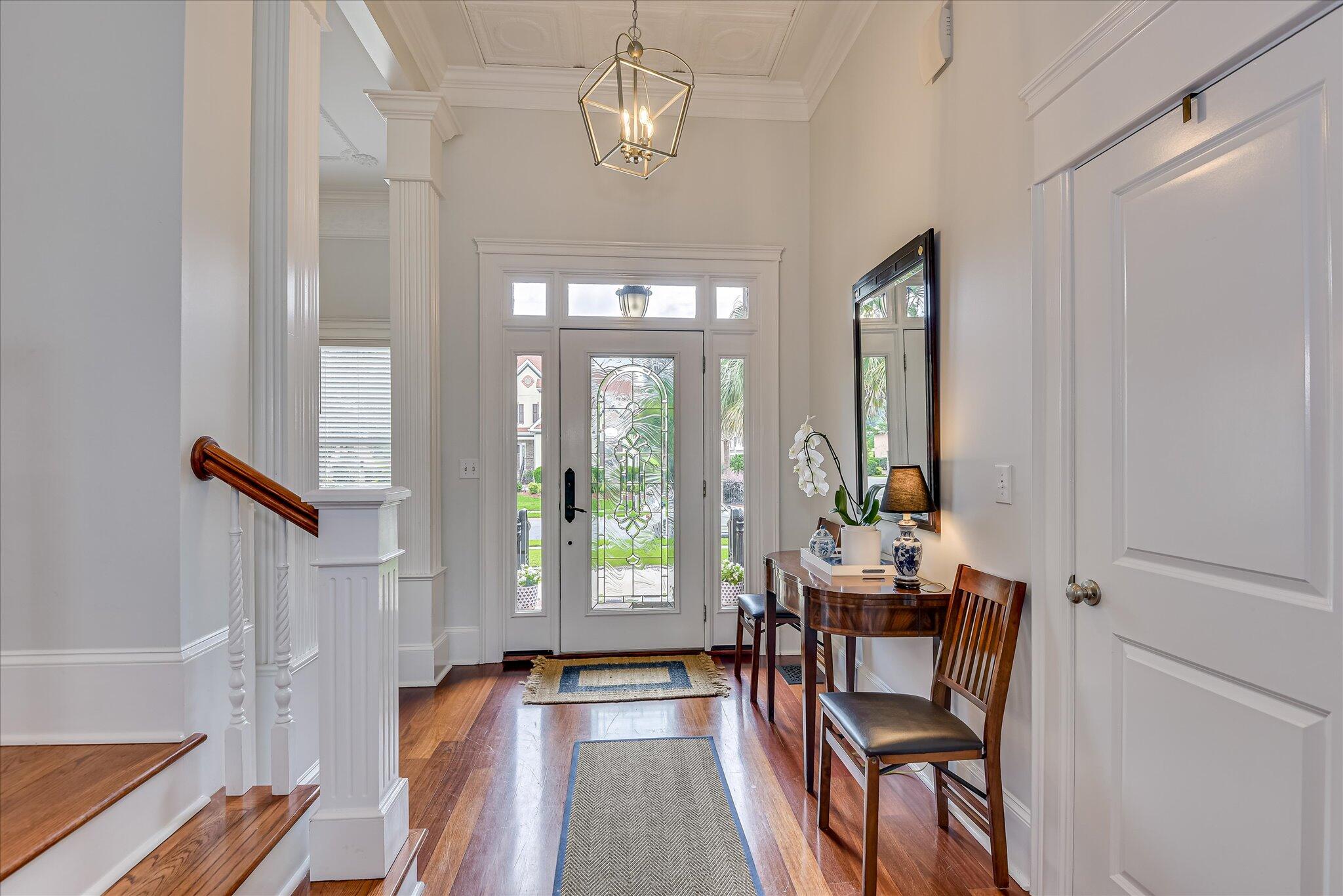 324 E Shoreline Drive