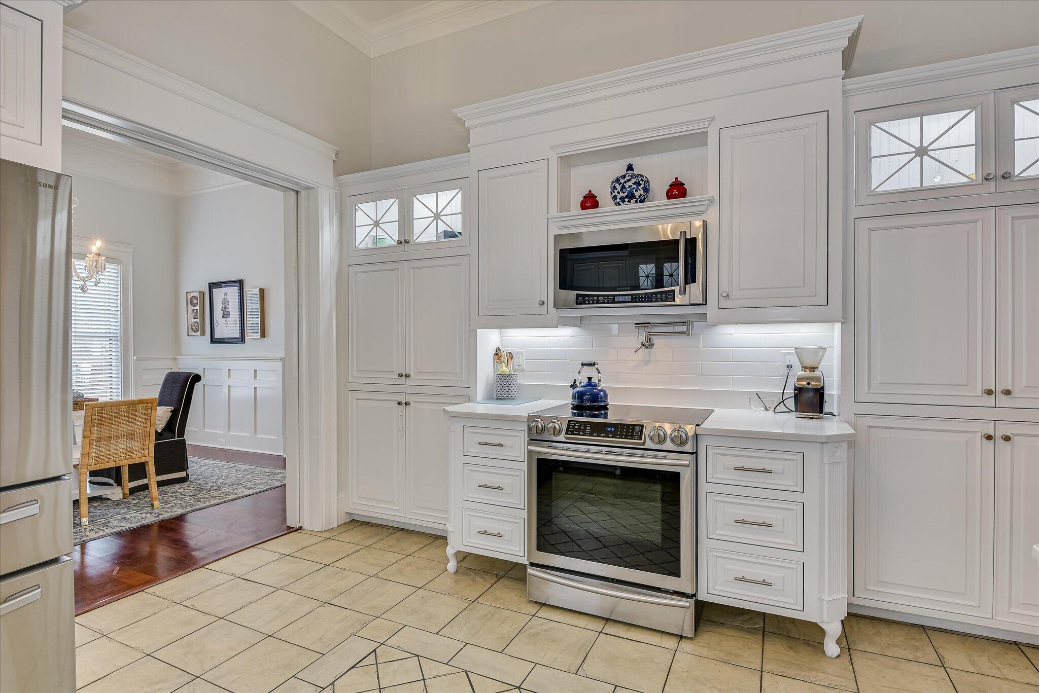 324 E Shoreline Drive