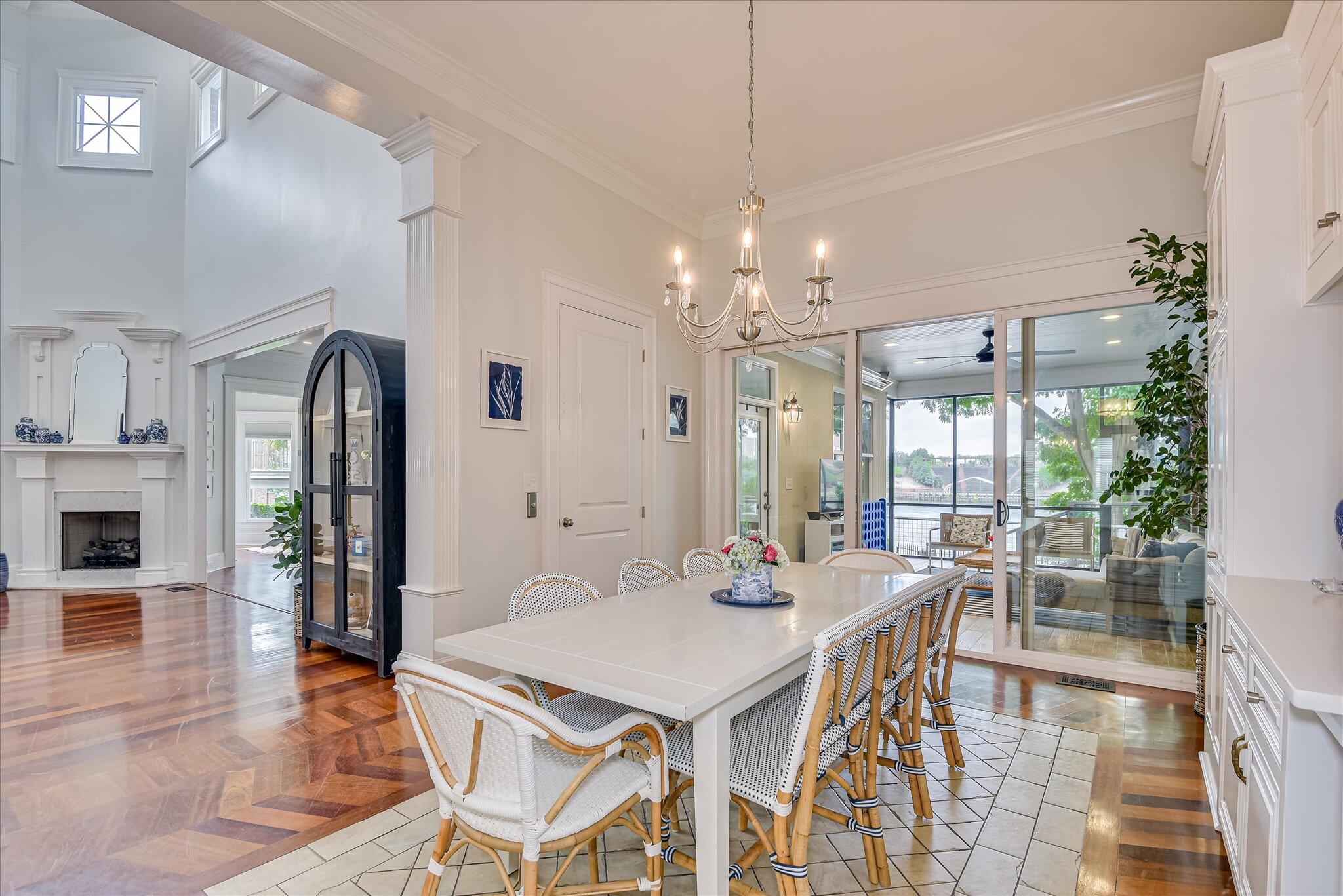 324 E Shoreline Drive