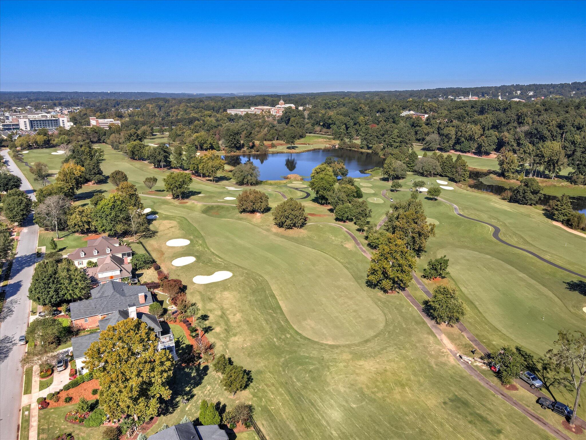 324 E Shoreline Drive