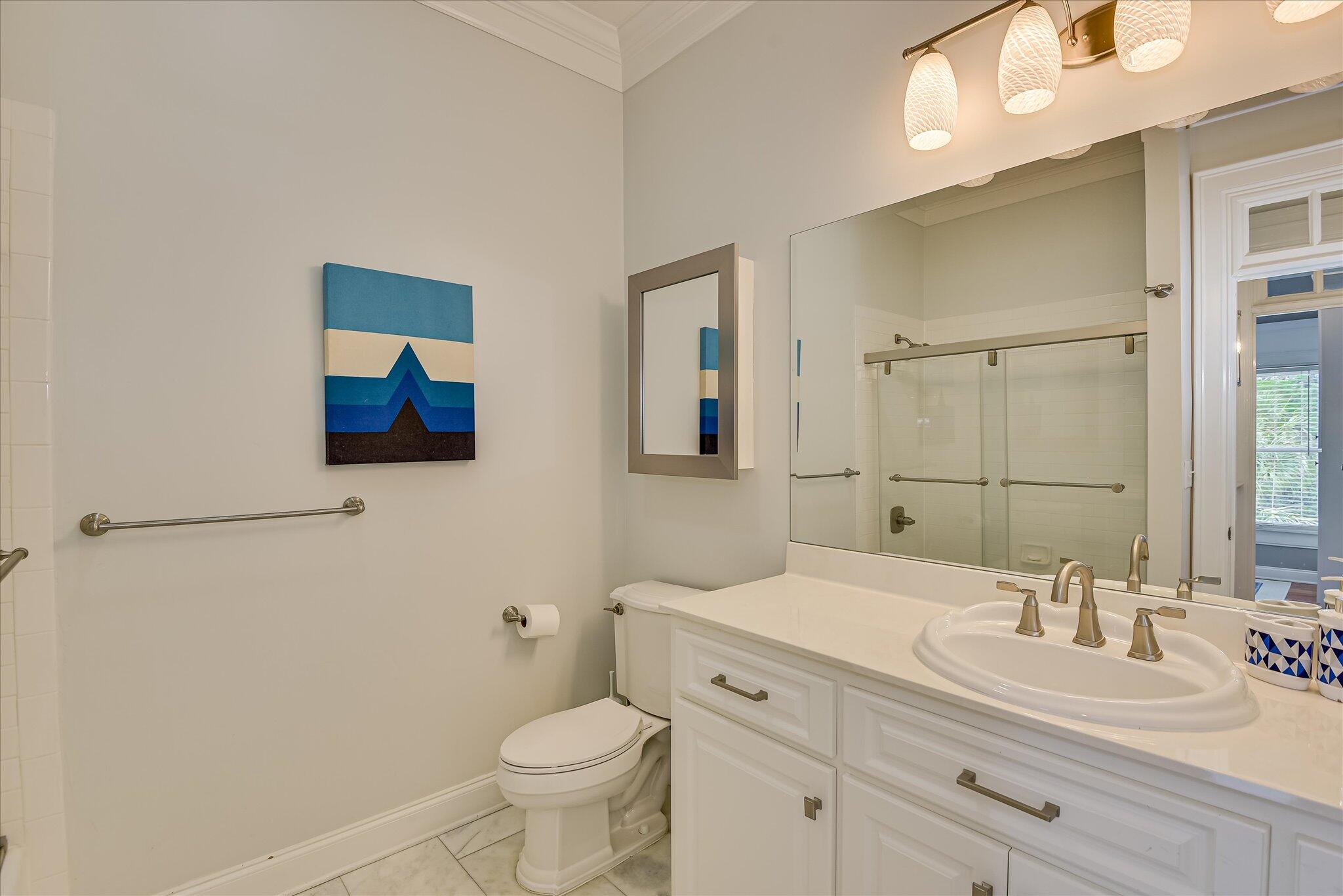 324 E Shoreline Drive