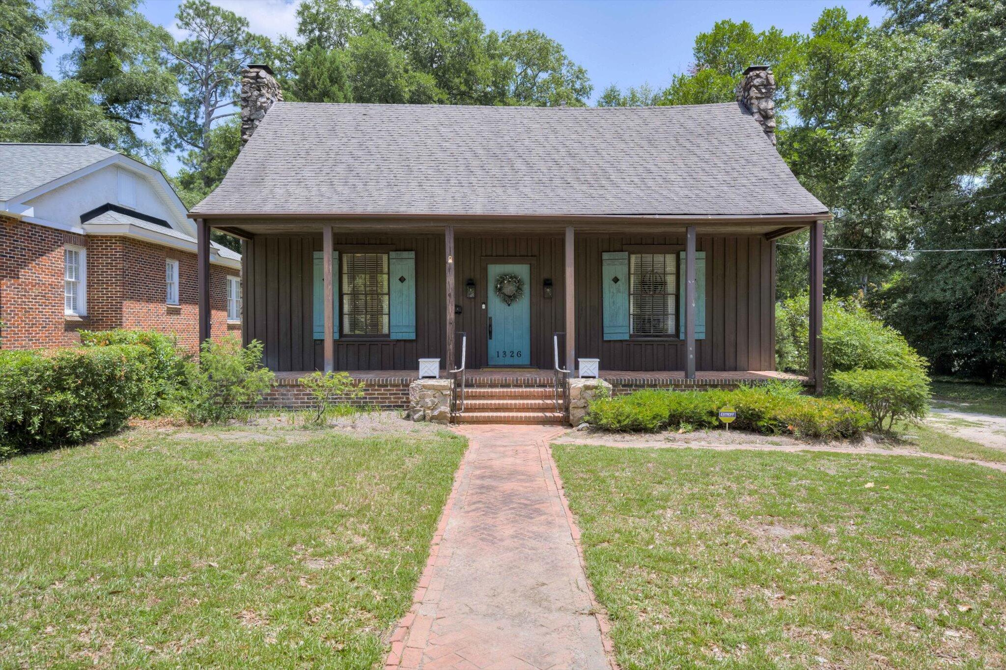 1326 Highland Avenue