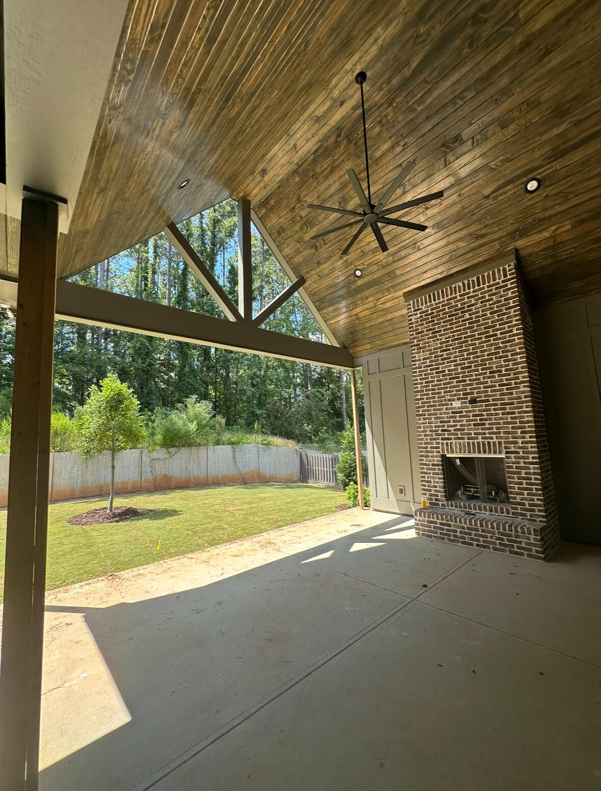 734 Campana Drive