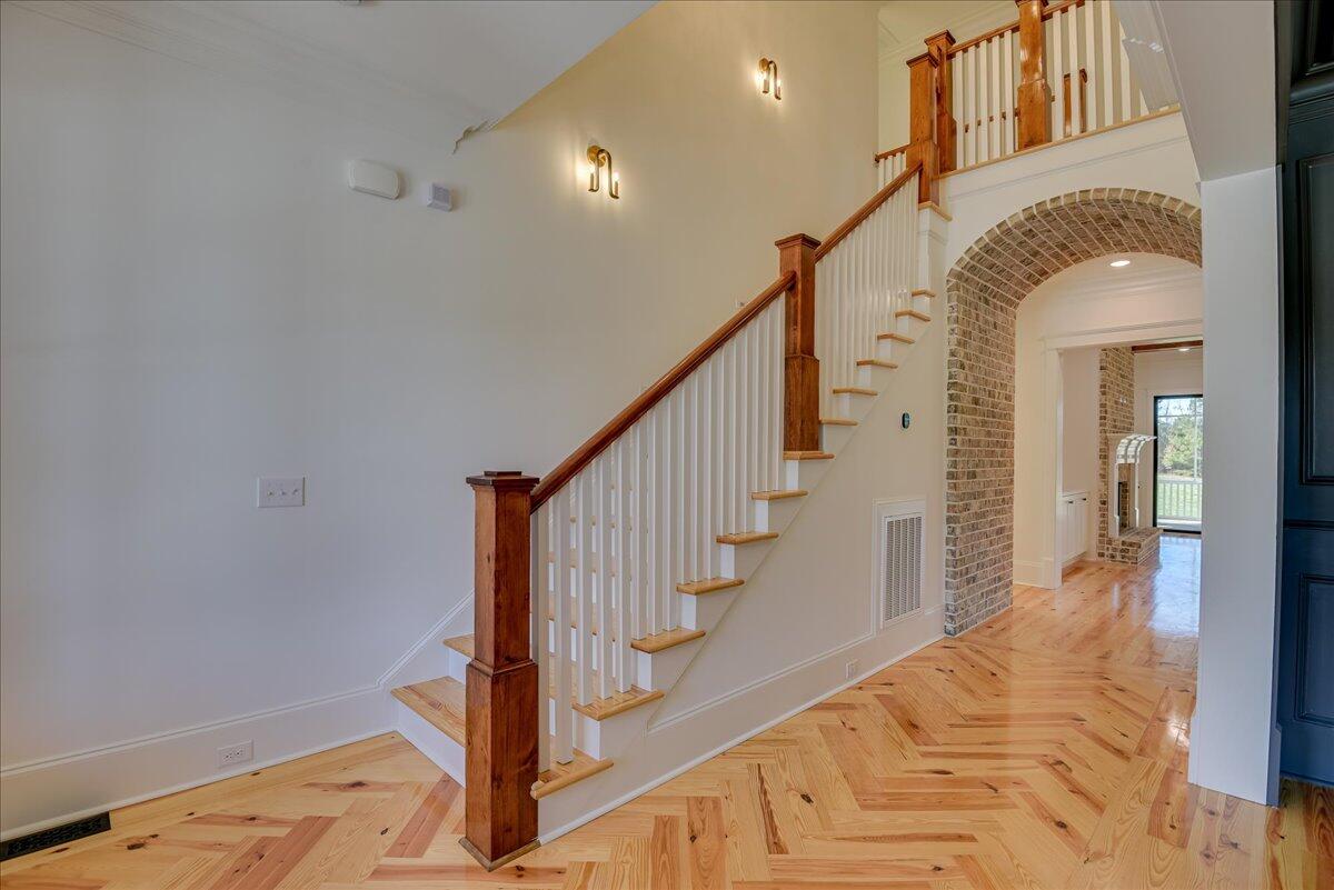 1807 Smith Crawford Road