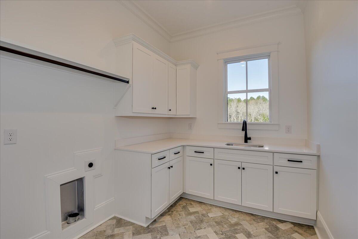 1807 Smith Crawford Road