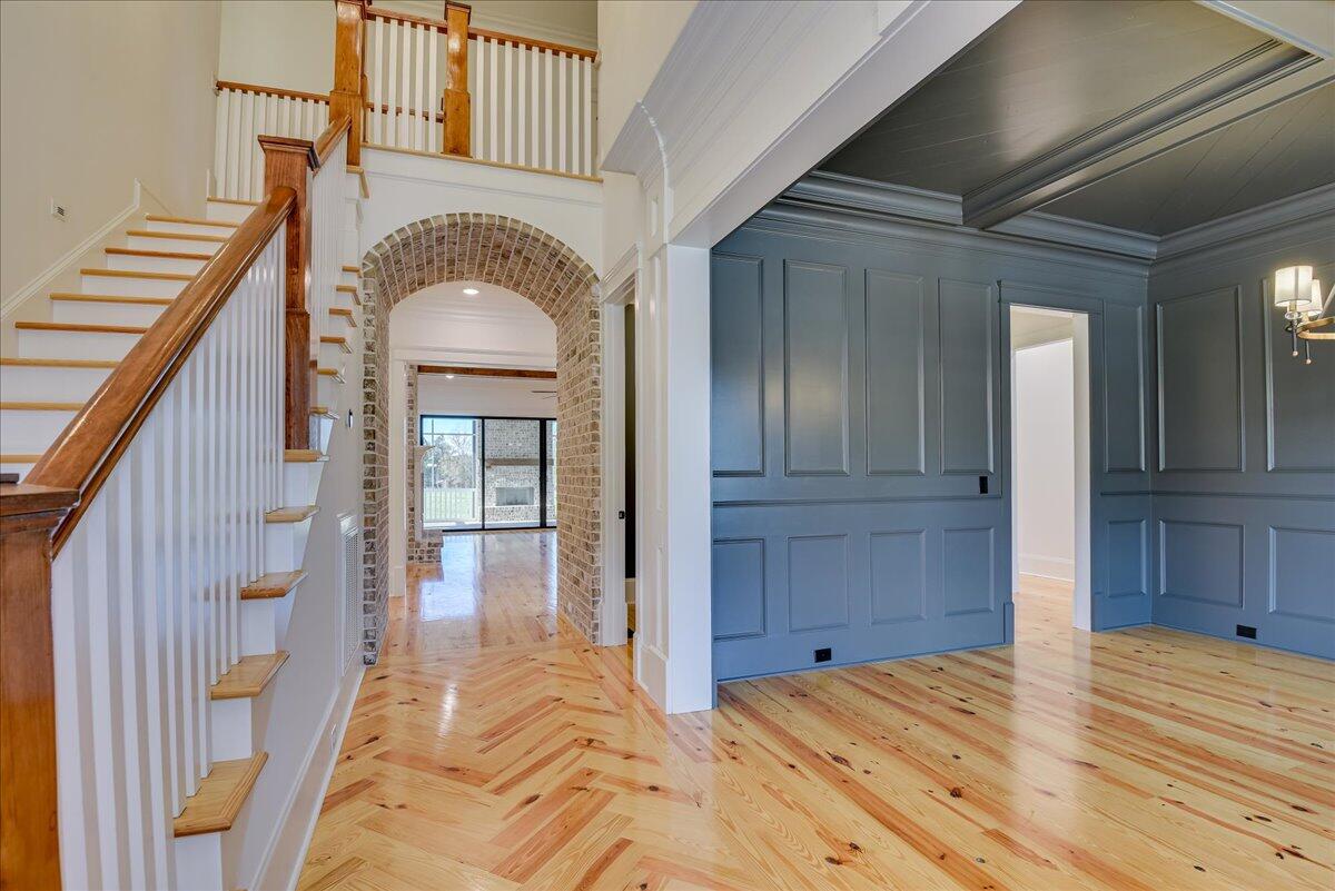 1807 Smith Crawford Road