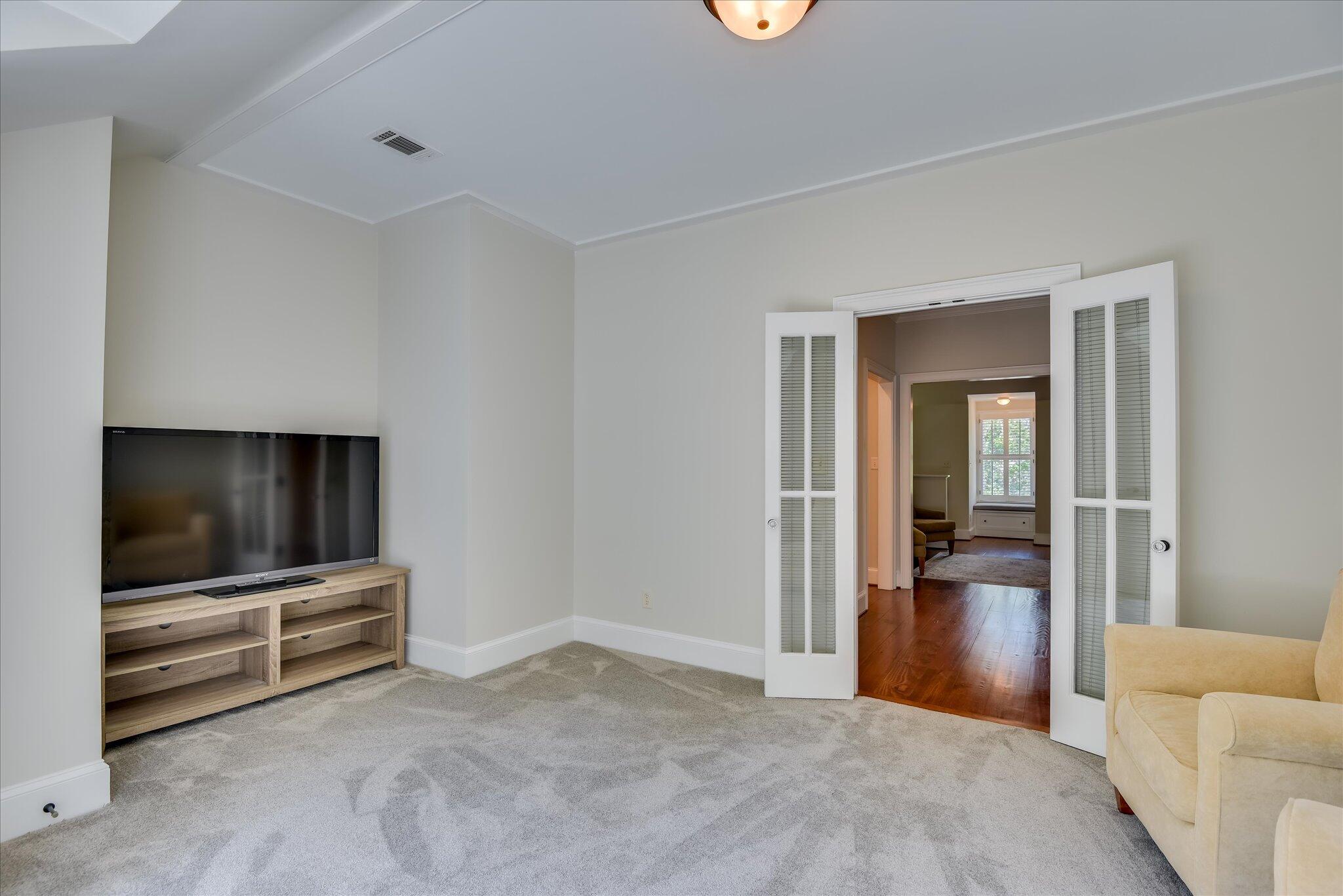 1595 River Island Parkway