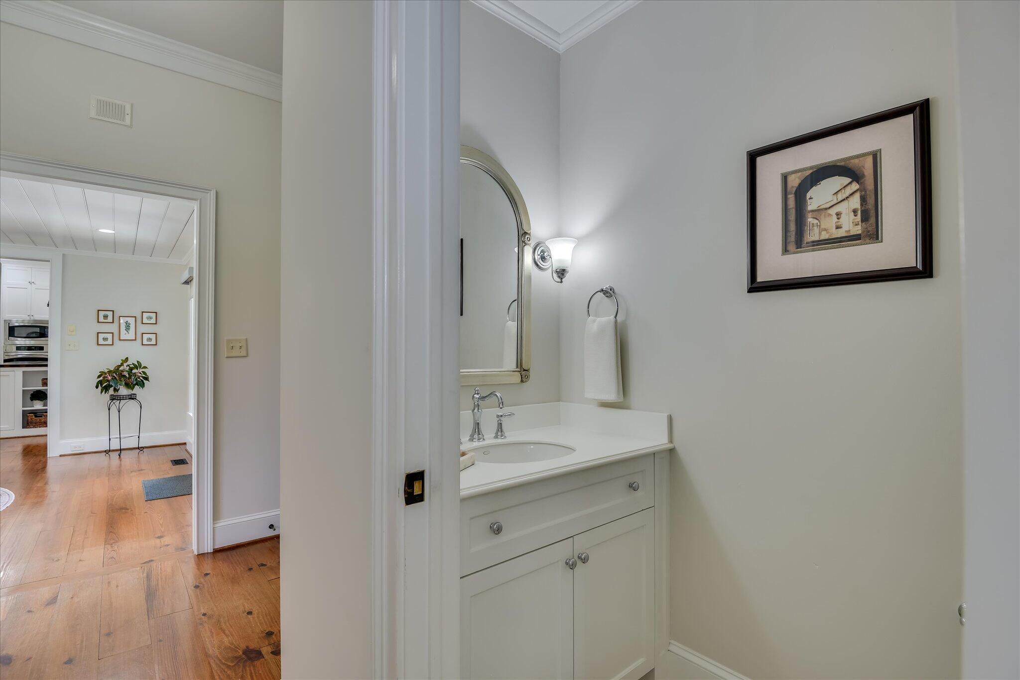 1595 River Island Parkway