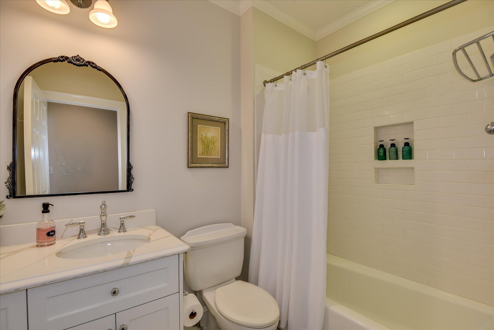 1595 River Island Parkway