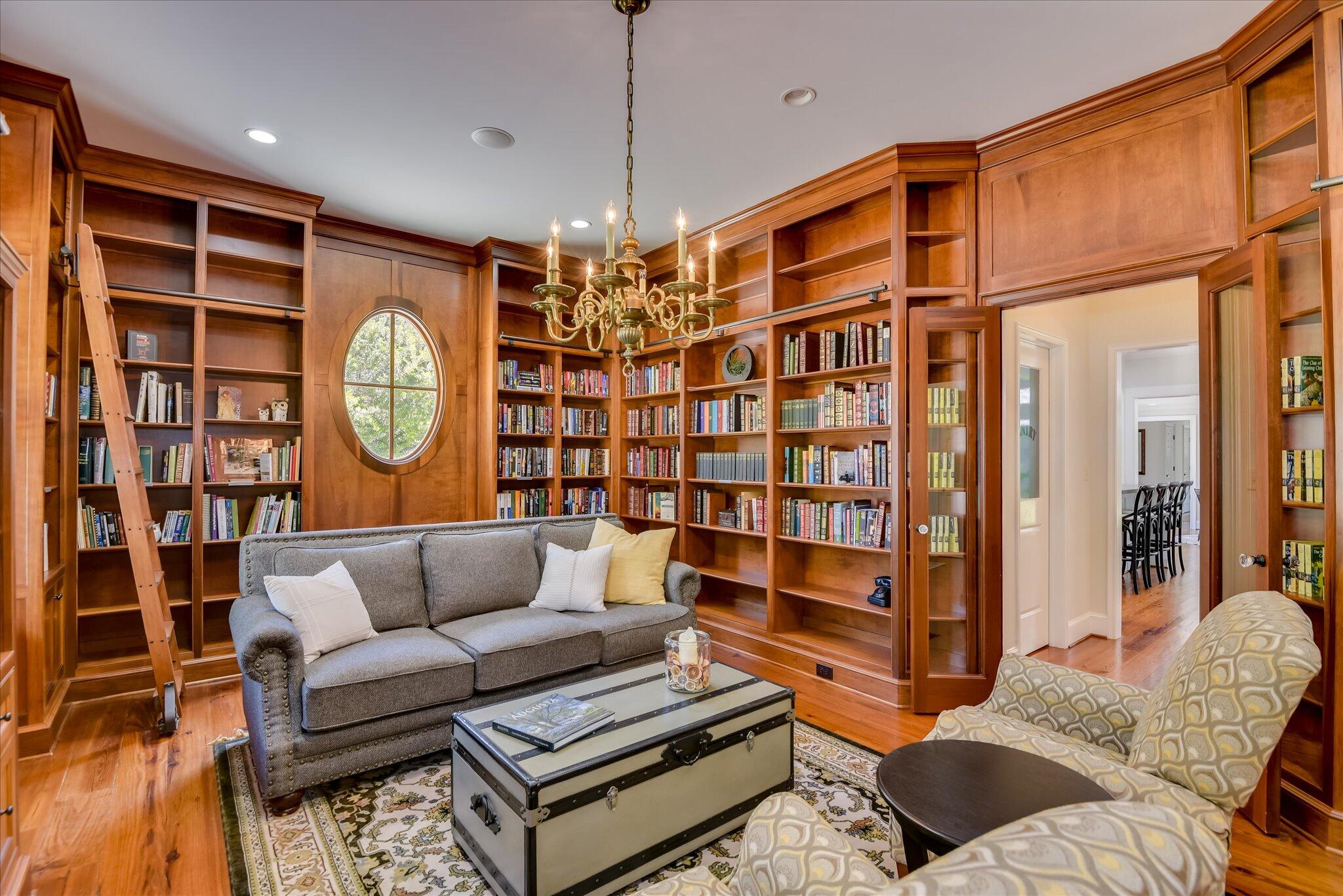 1595 River Island Parkway