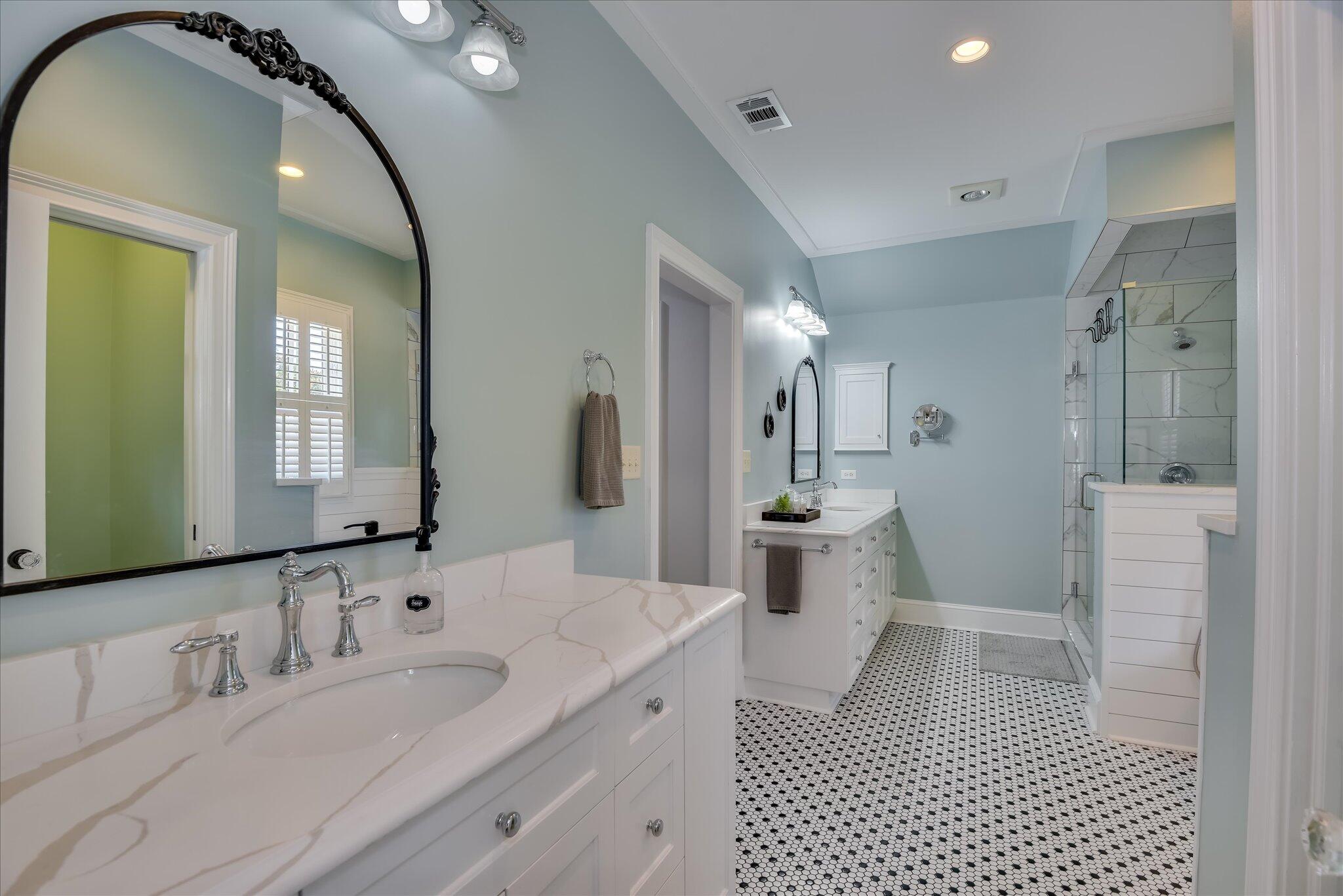 1595 River Island Parkway