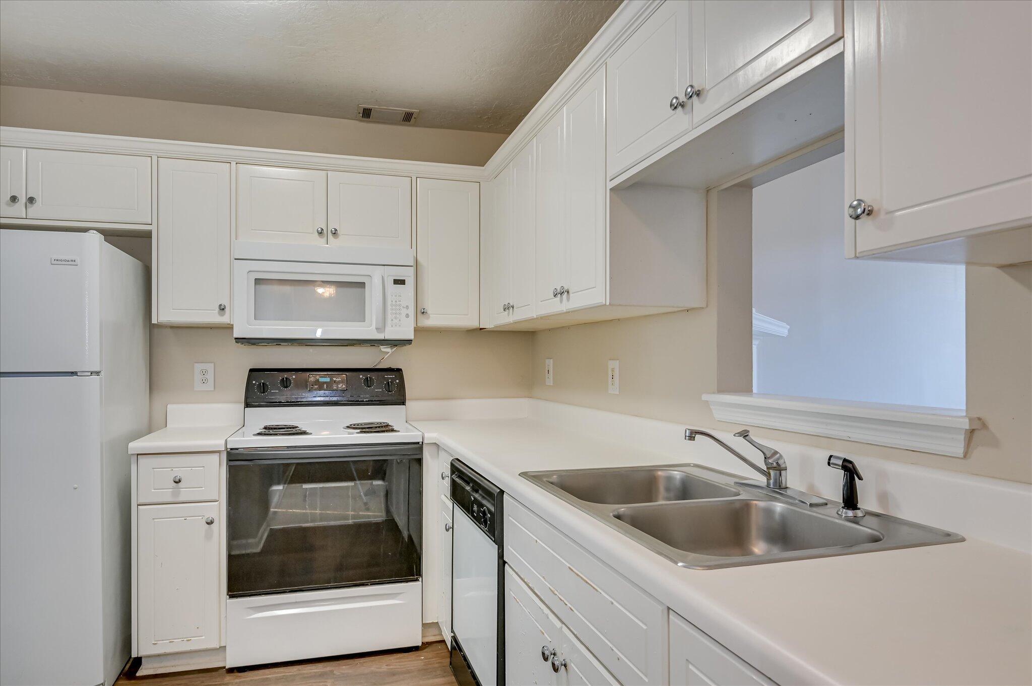 304 Hornhead Drive