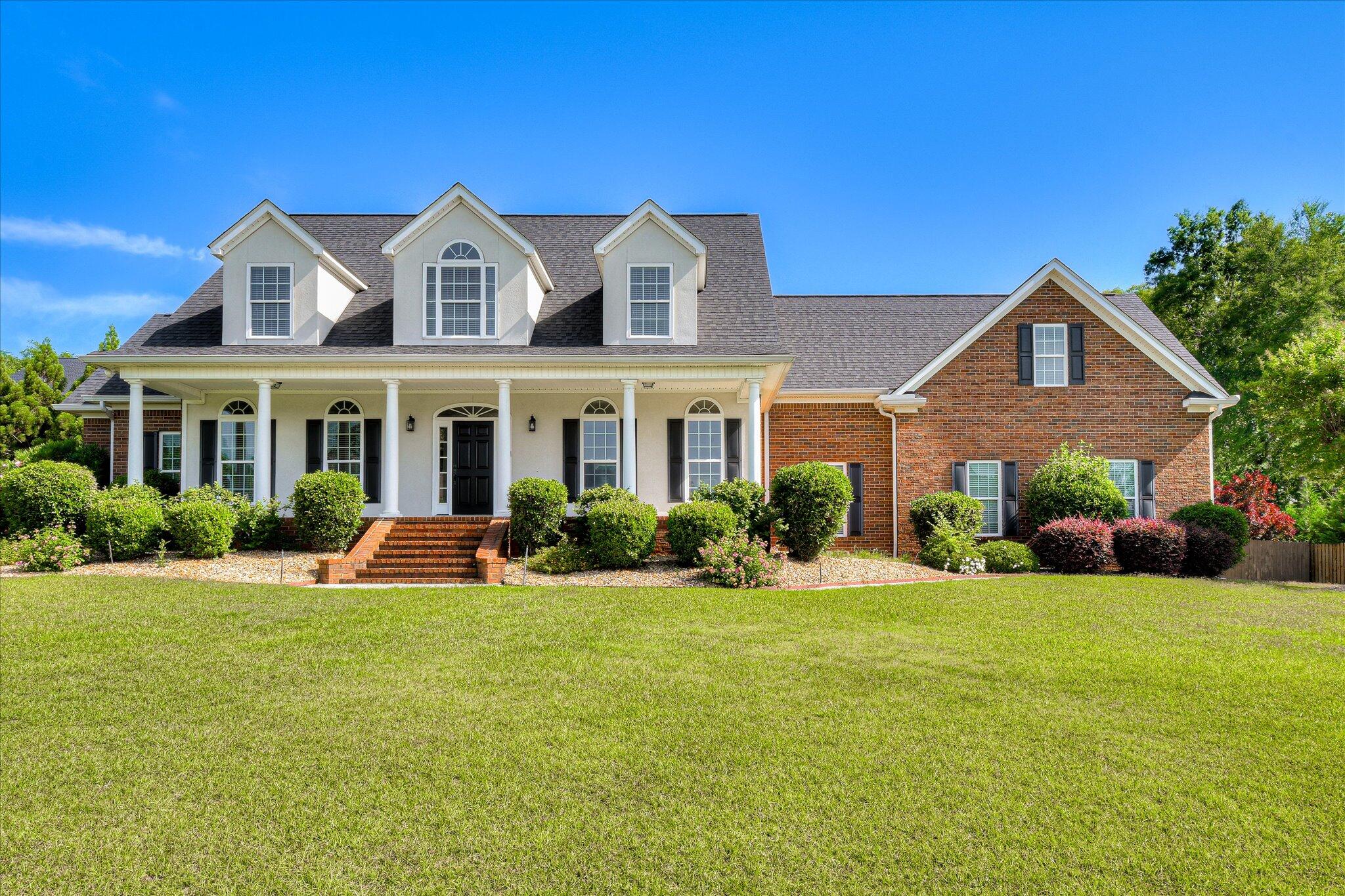 1459 Knob Hill Circle