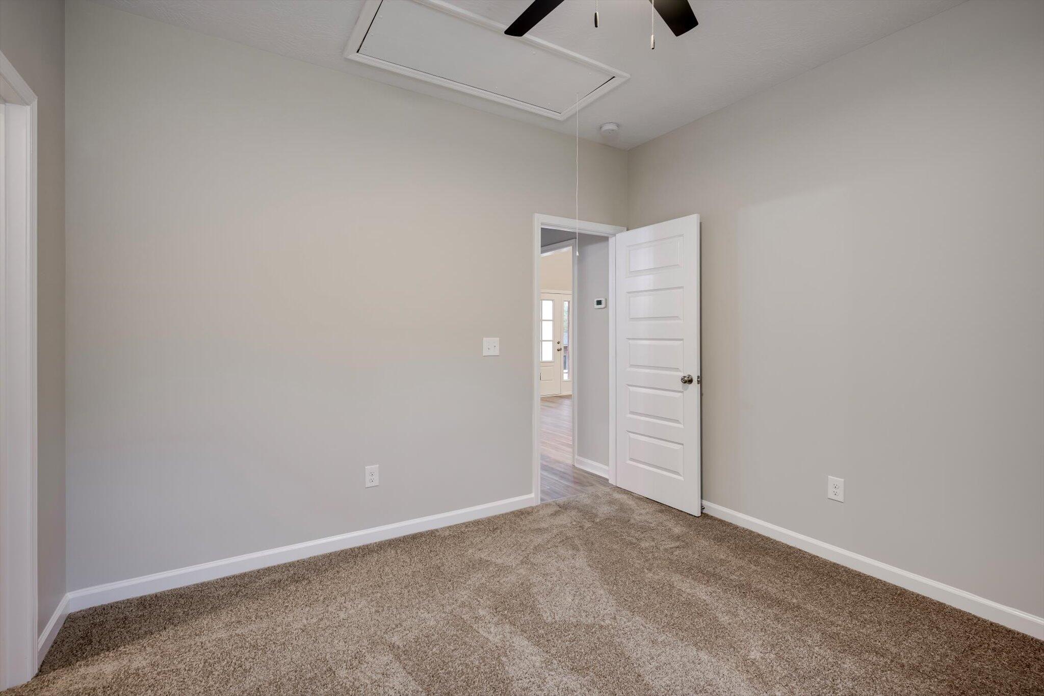 2527 Meadowbrook Drive