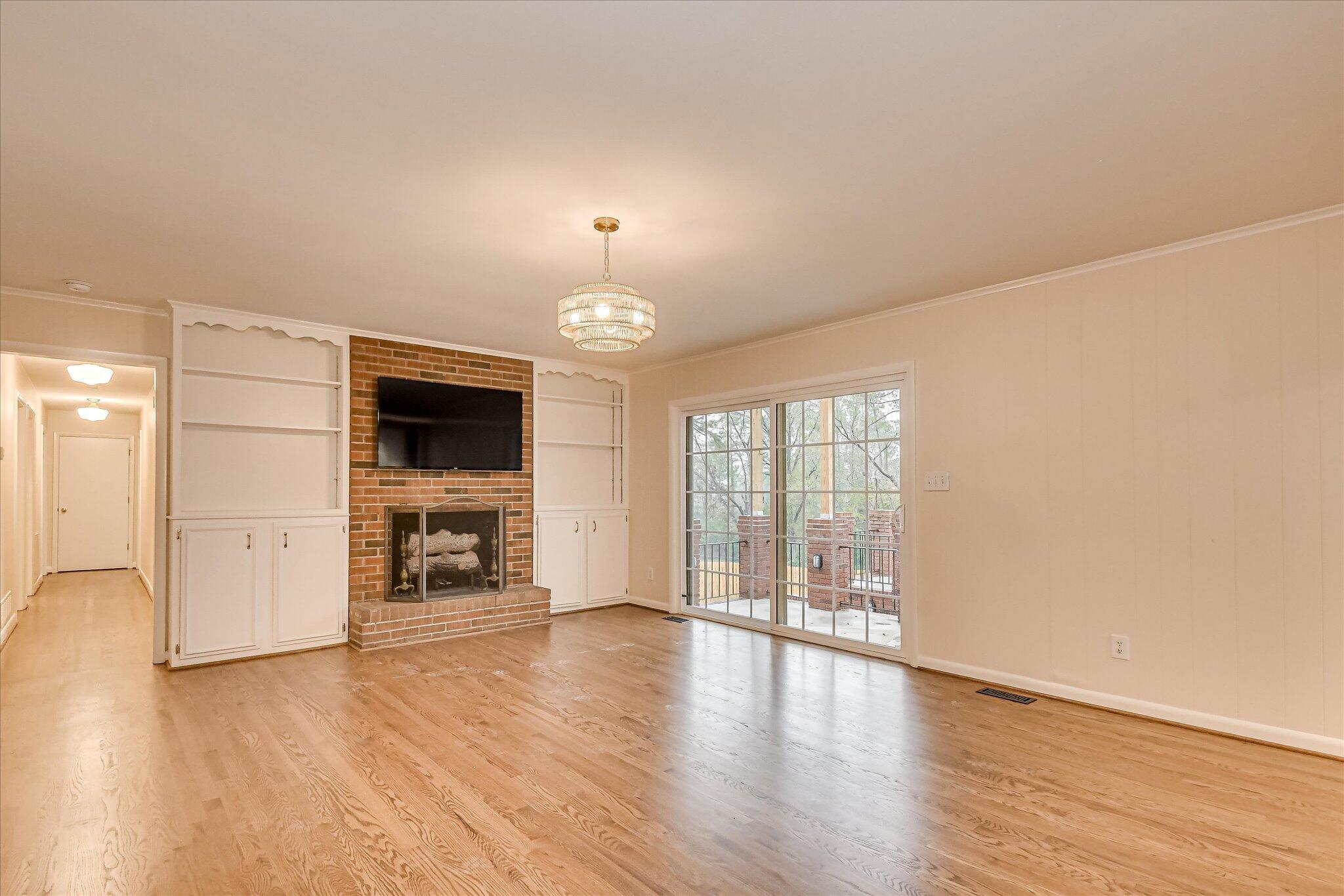 2225 Morningside Drive