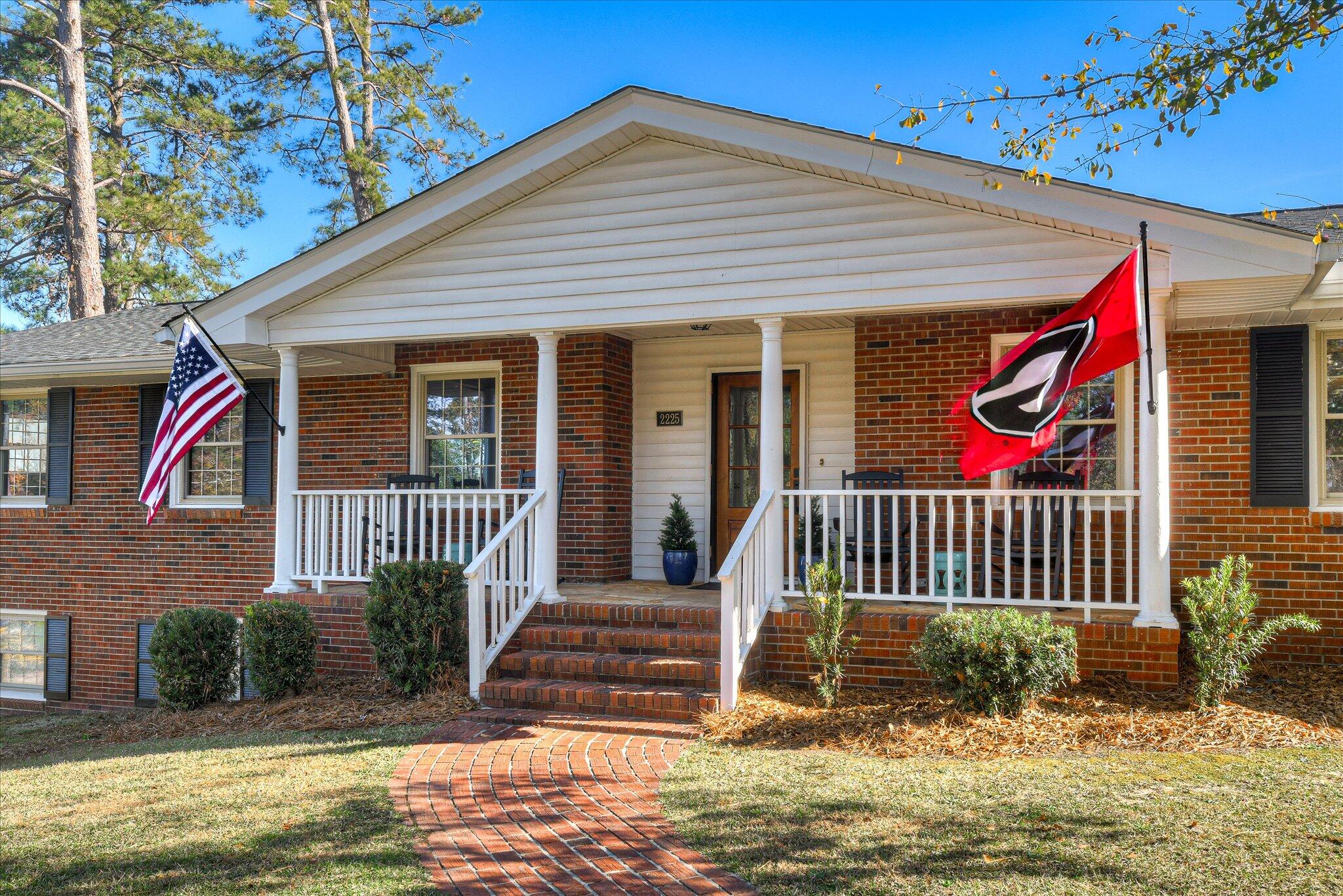 2225 Morningside Drive