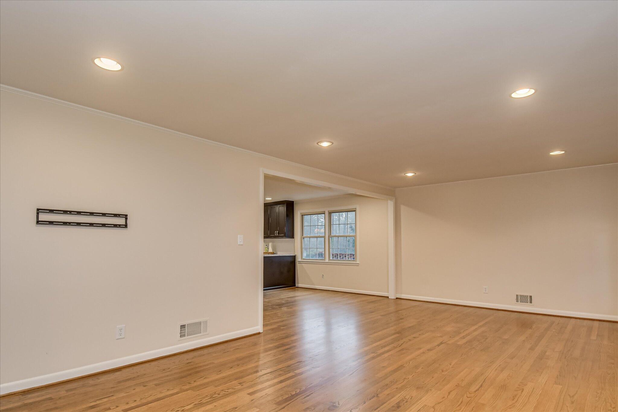 2225 Morningside Drive