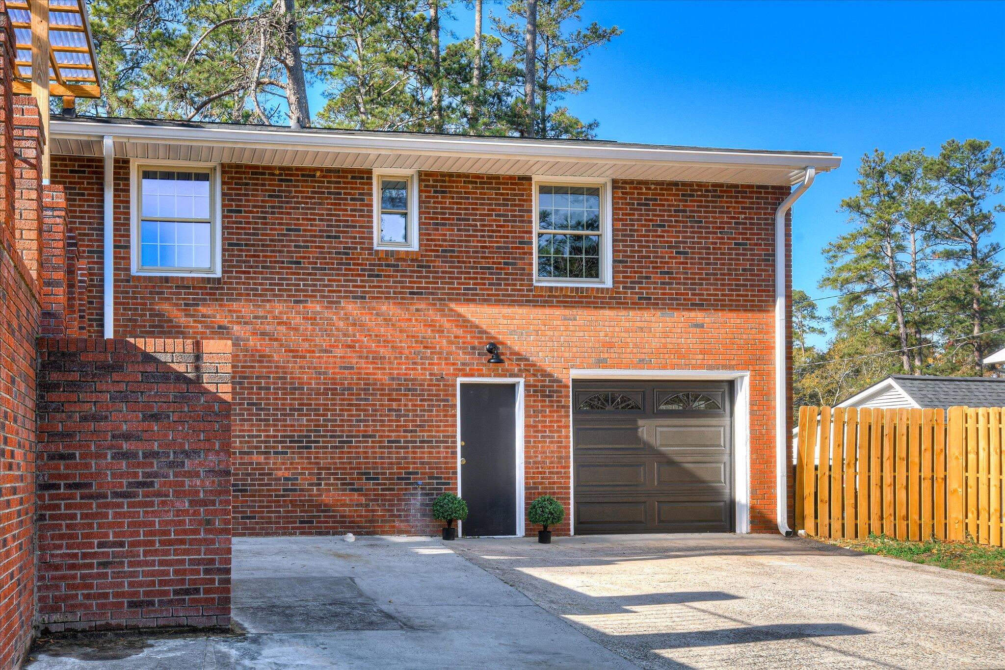 2225 Morningside Drive