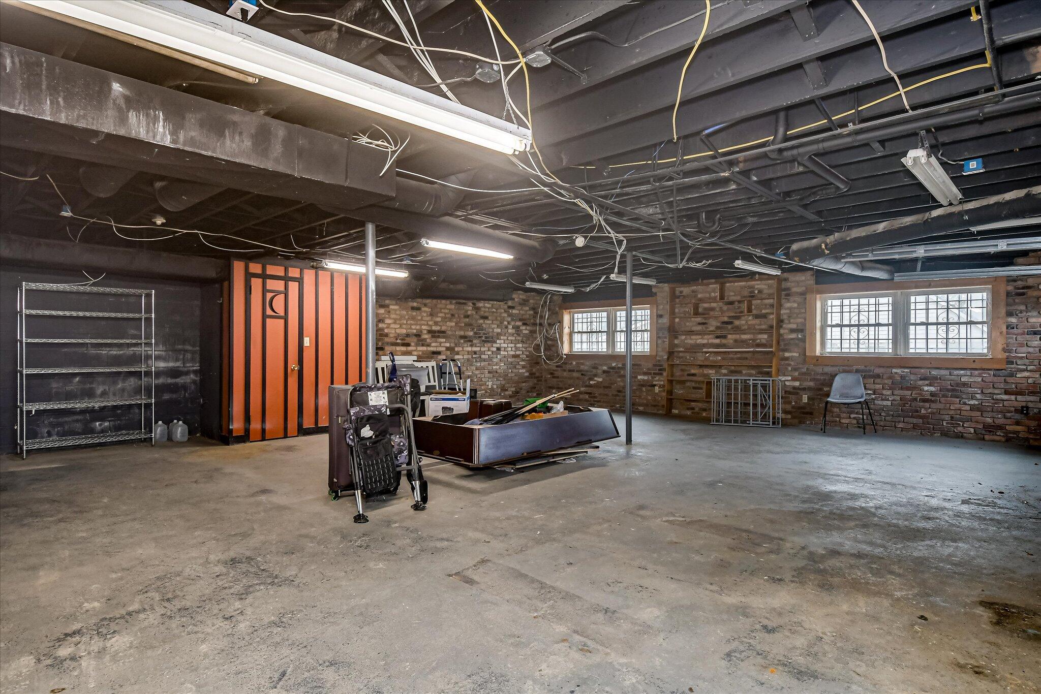 2225 Morningside Drive