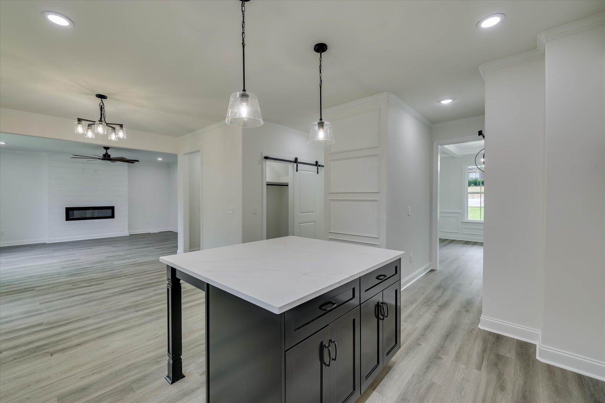 805 Leslie Court