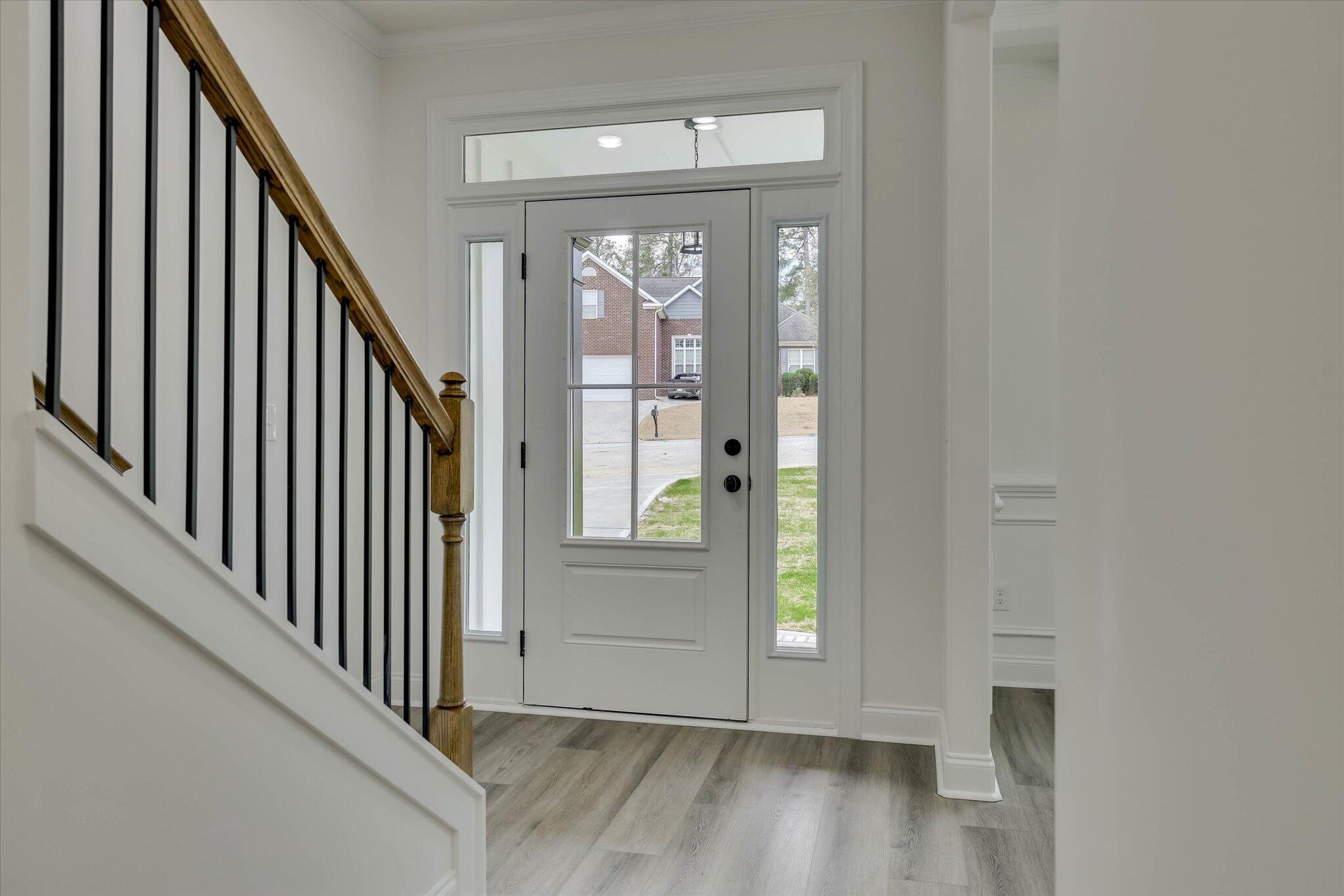 805 Leslie Court