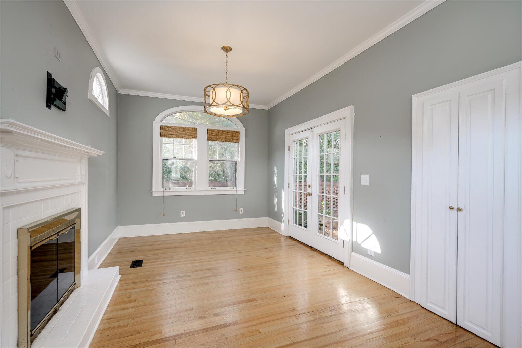 1117 Highland Avenue