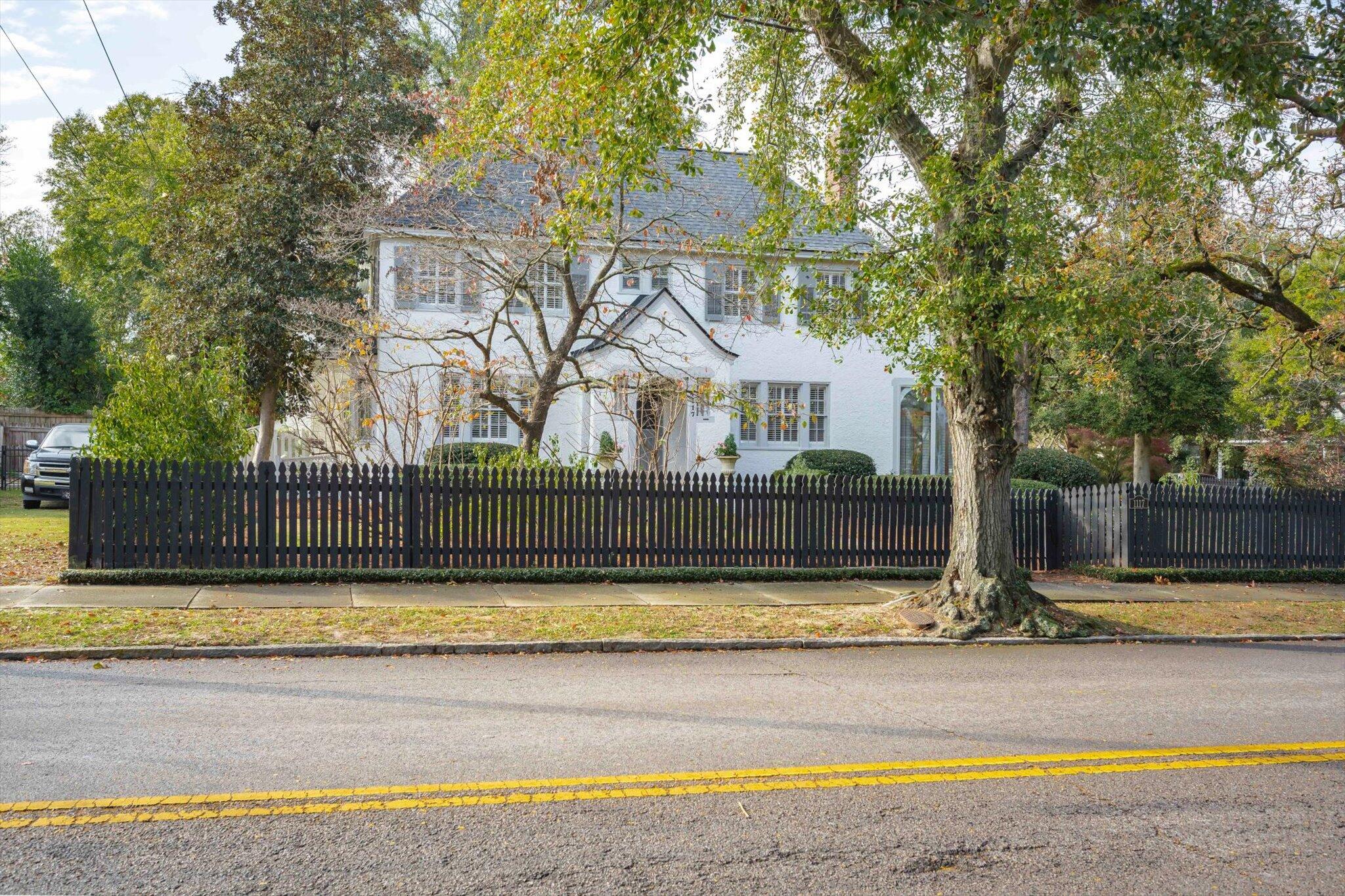 1117 Highland Avenue