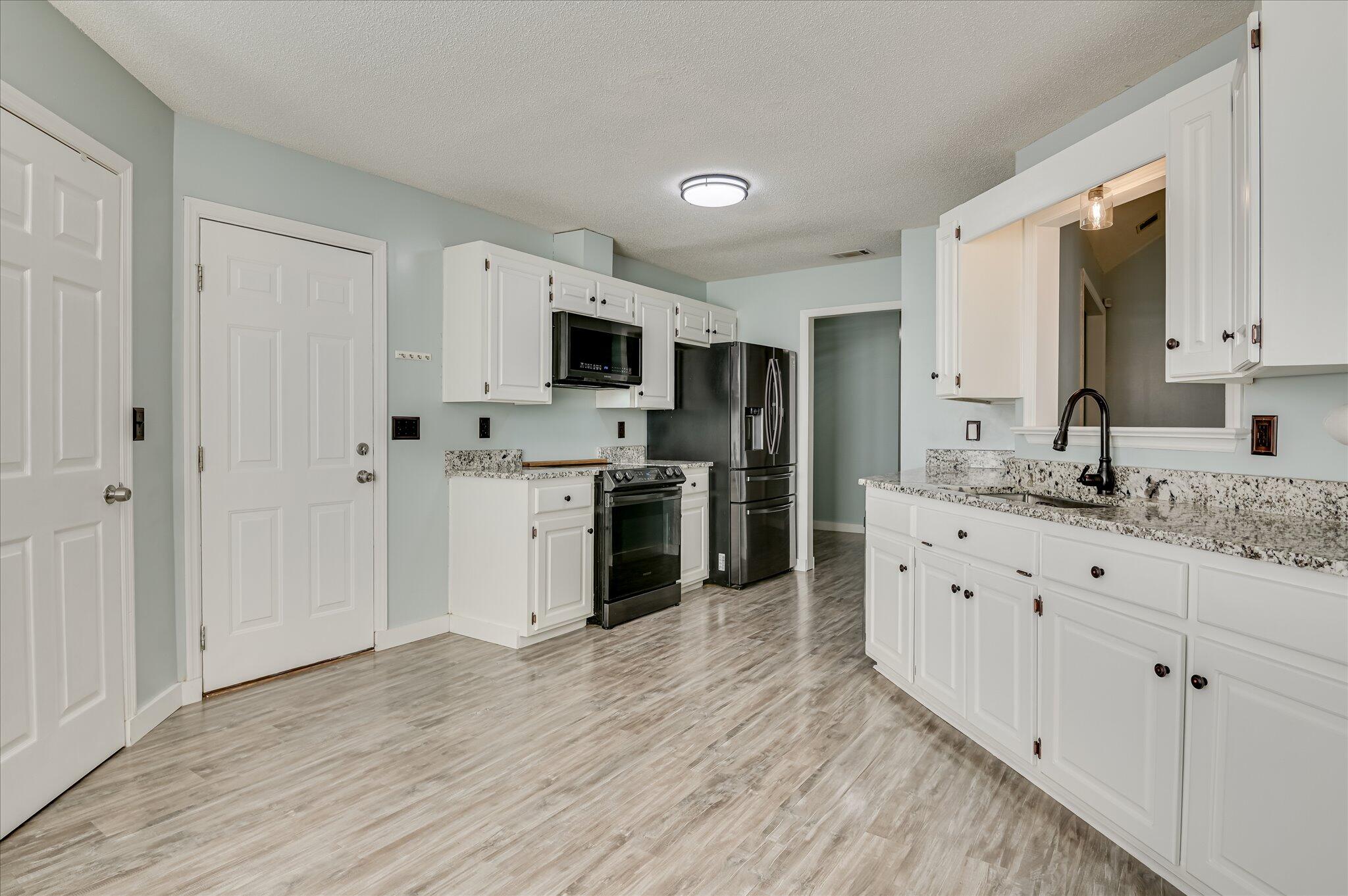 1023 Jarrow Place