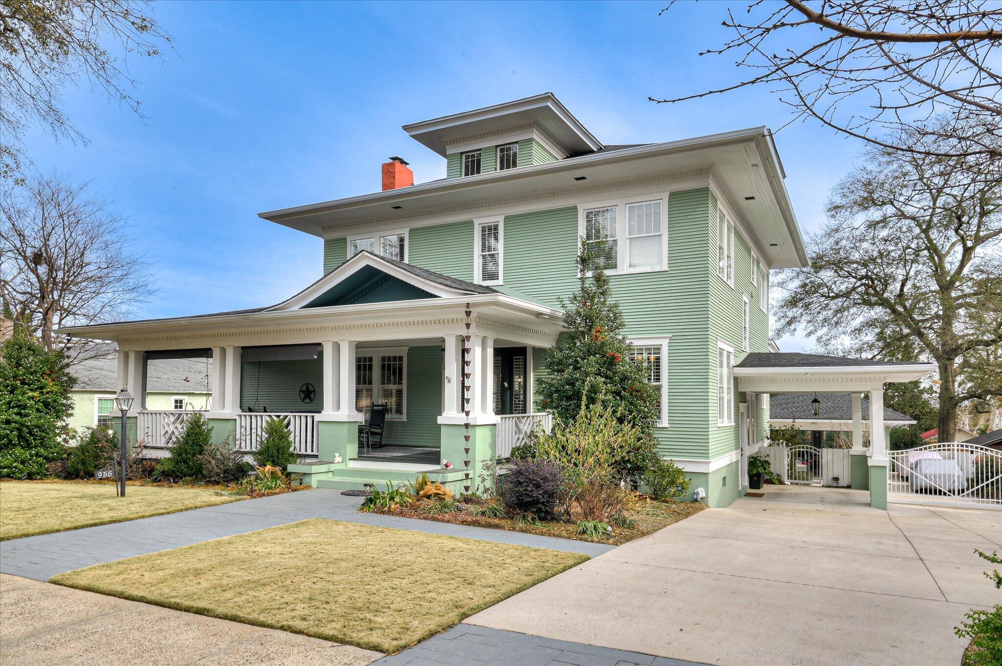 956 Heard Avenue