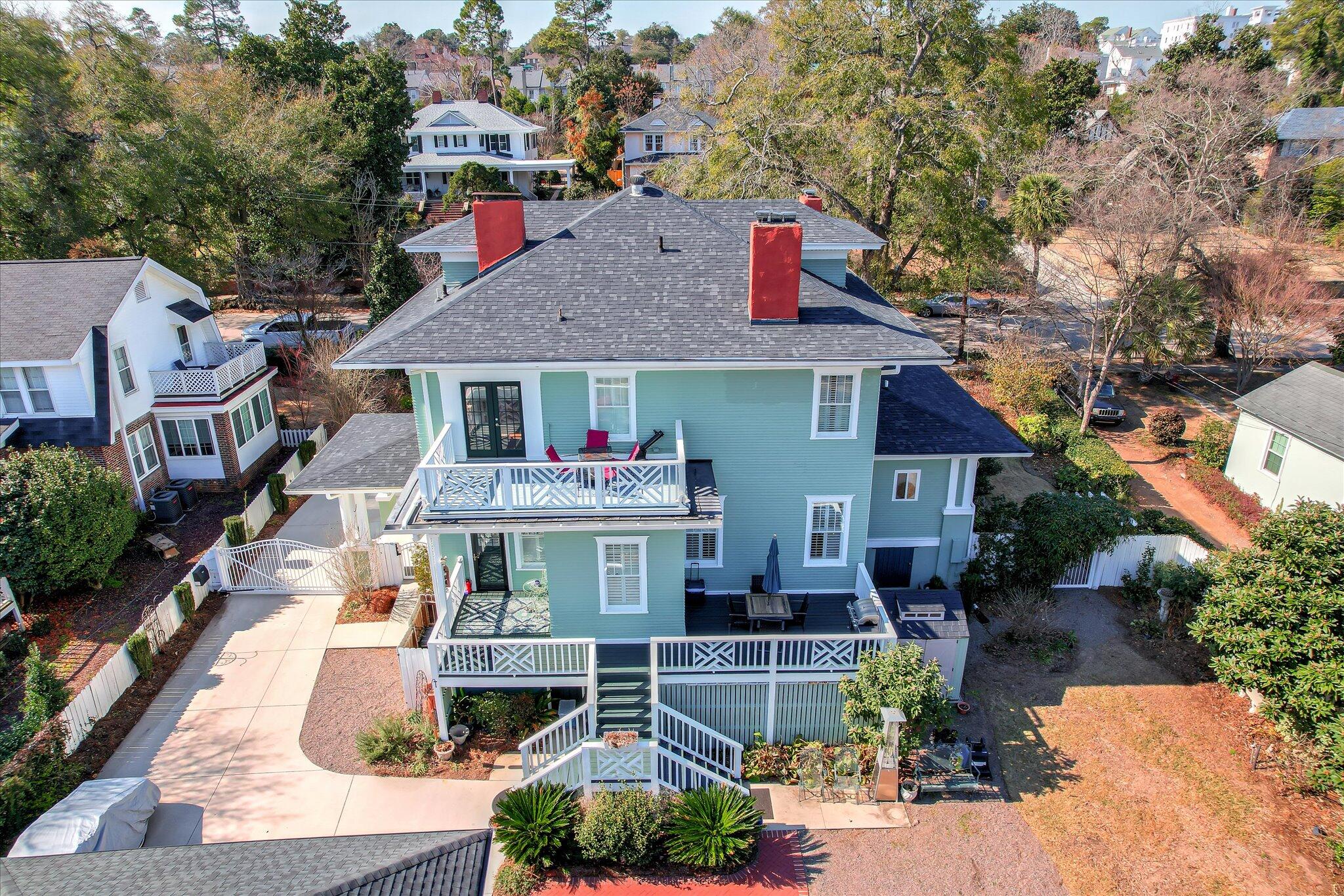 956 Heard Avenue
