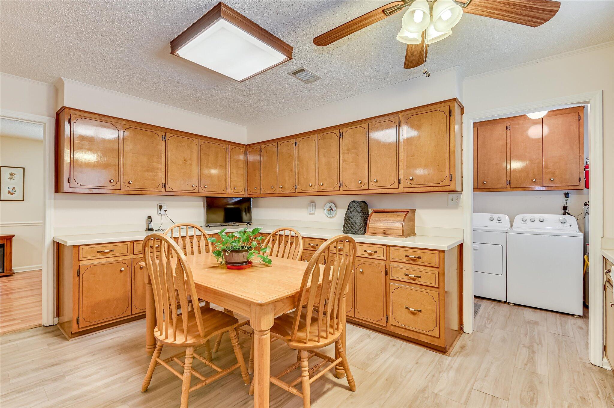 193 Creek View Circle
