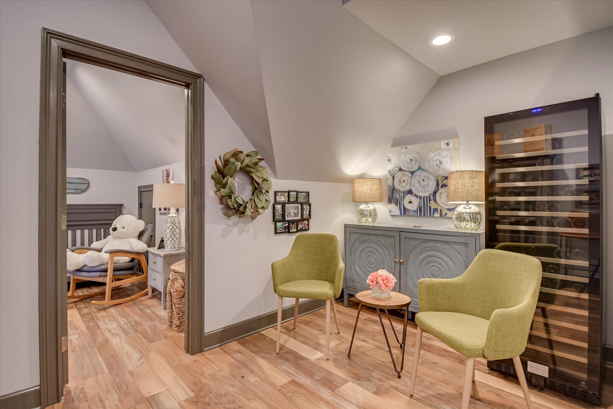 704 Summergate Court