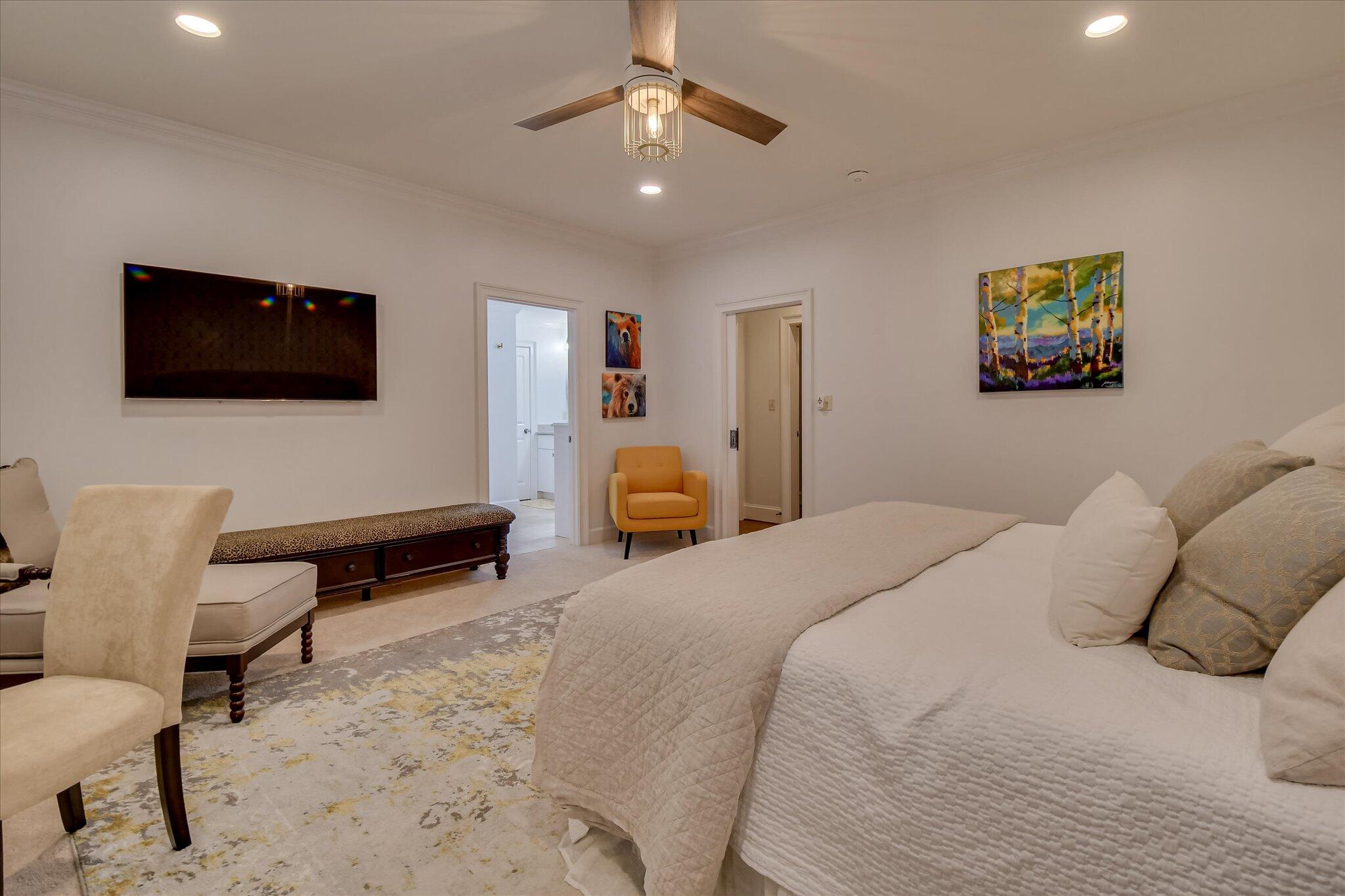 704 Summergate Court