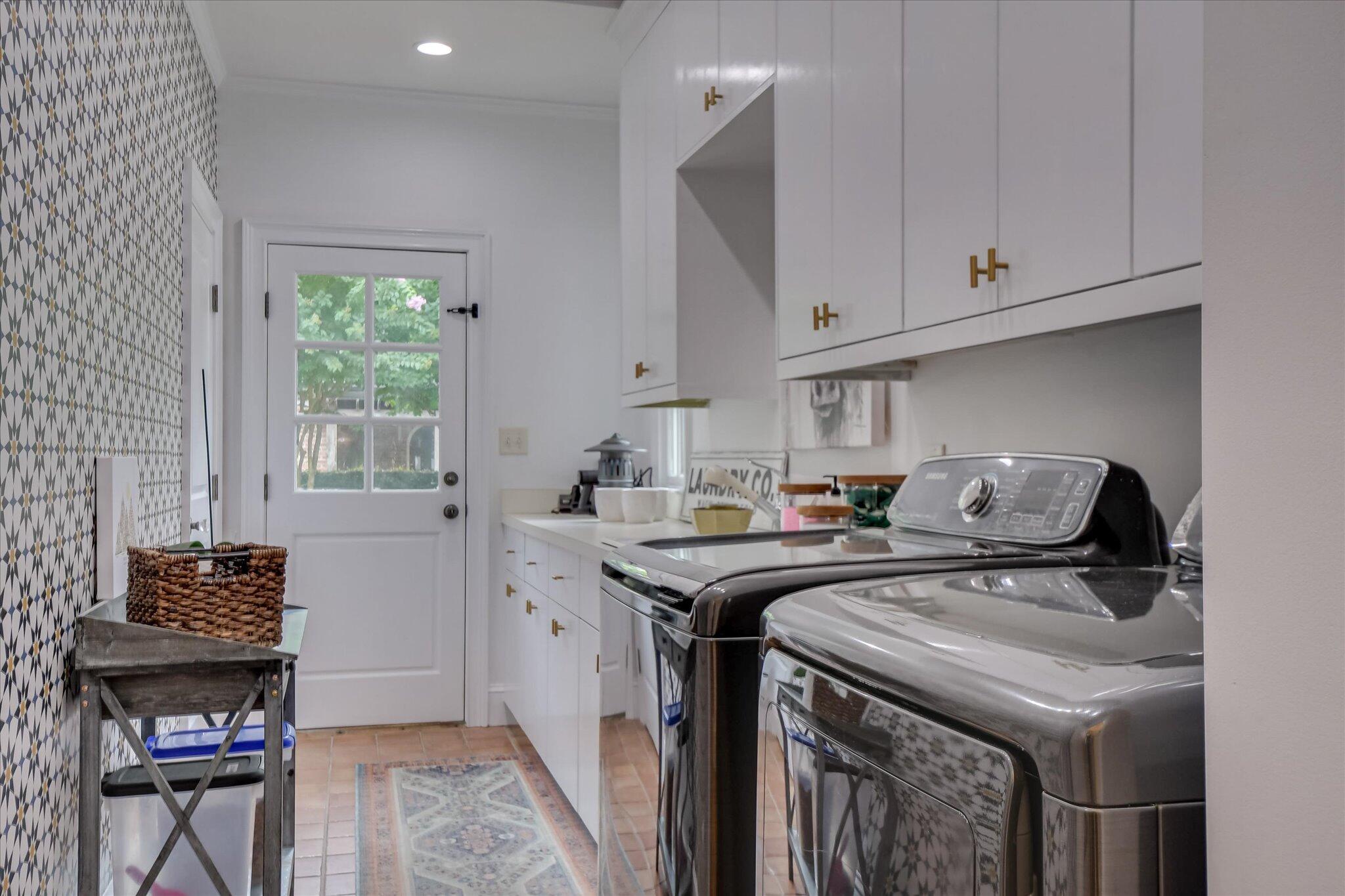 704 Summergate Court