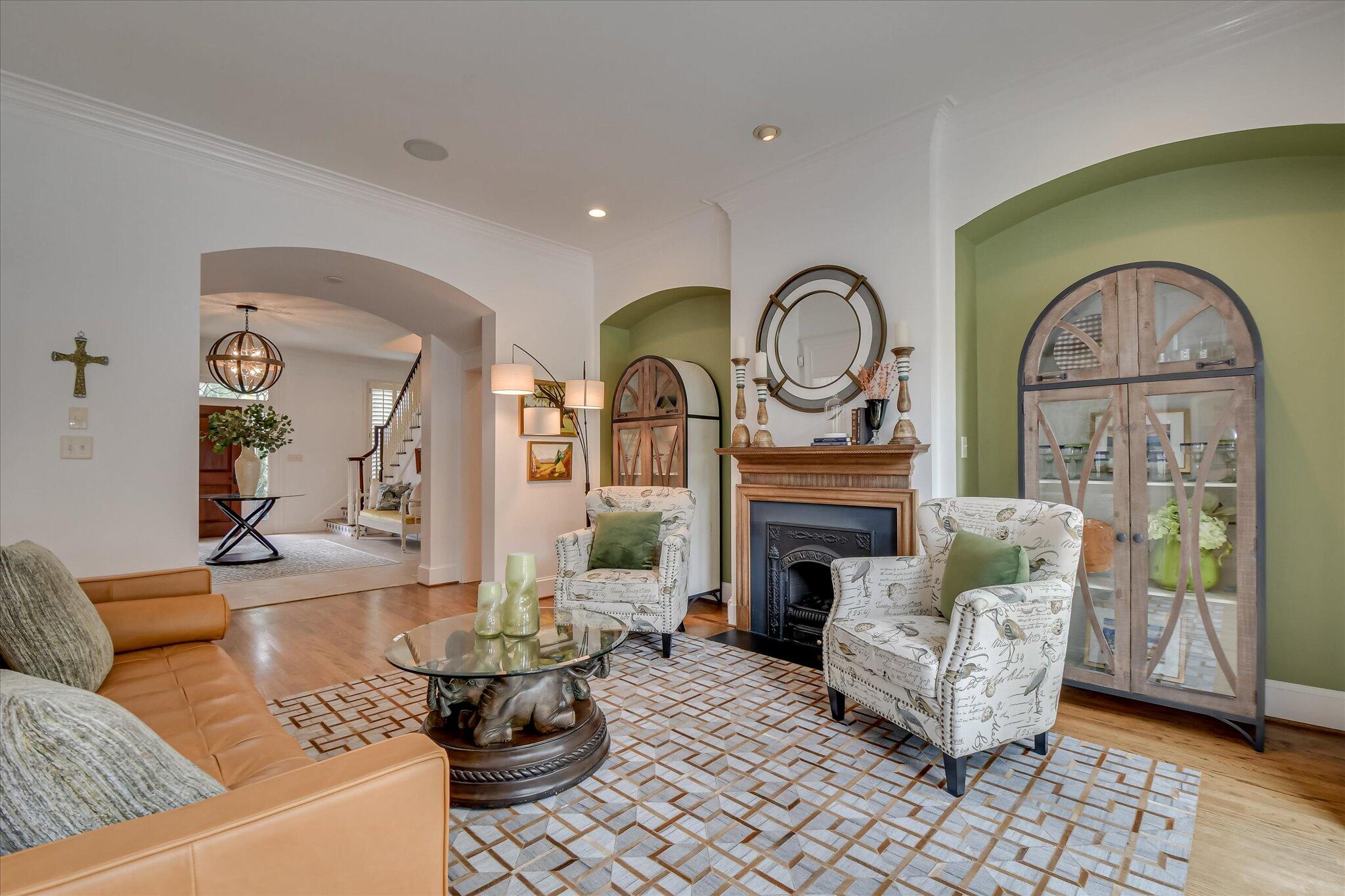 704 Summergate Court