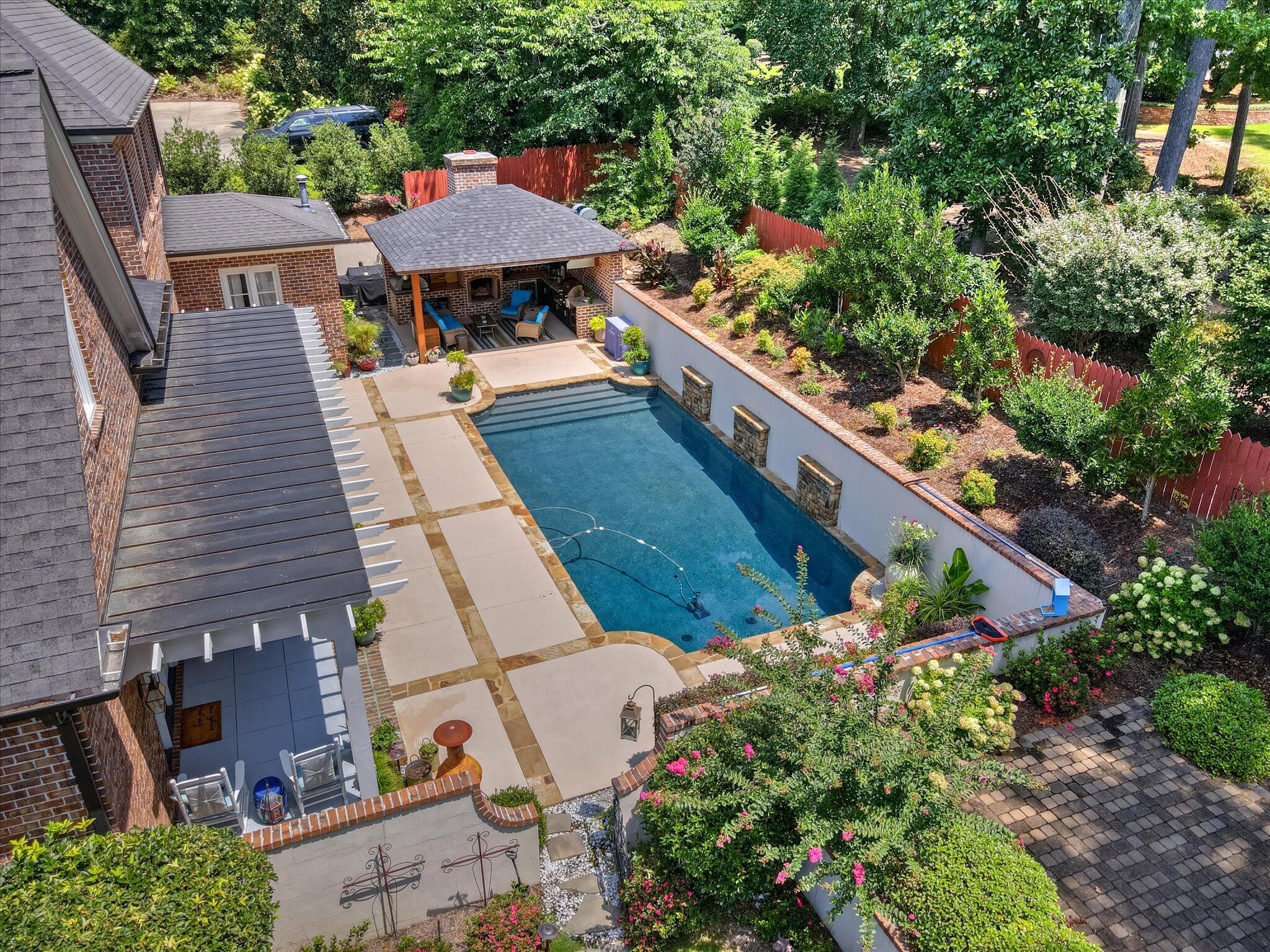 704 Summergate Court