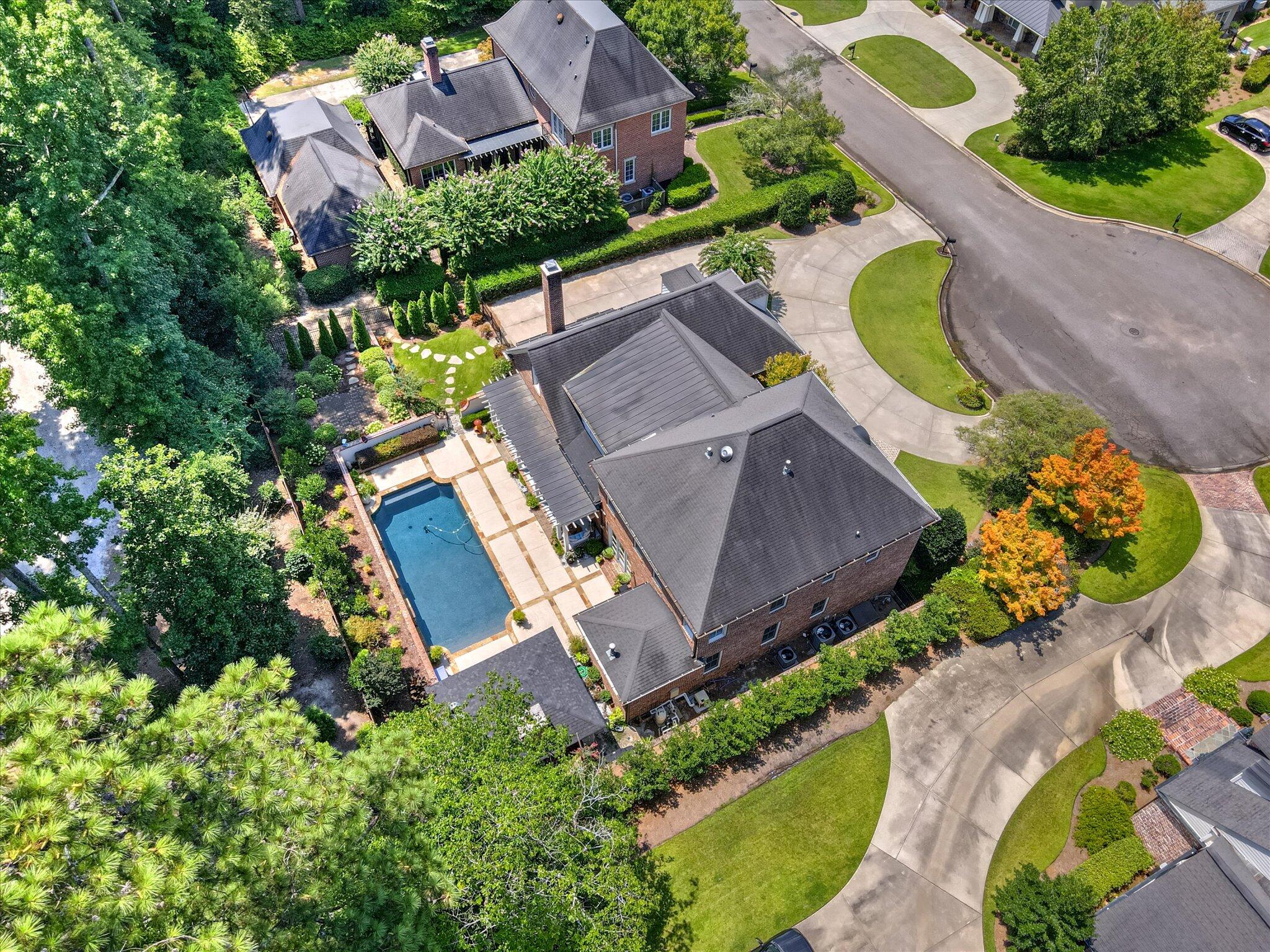 704 Summergate Court